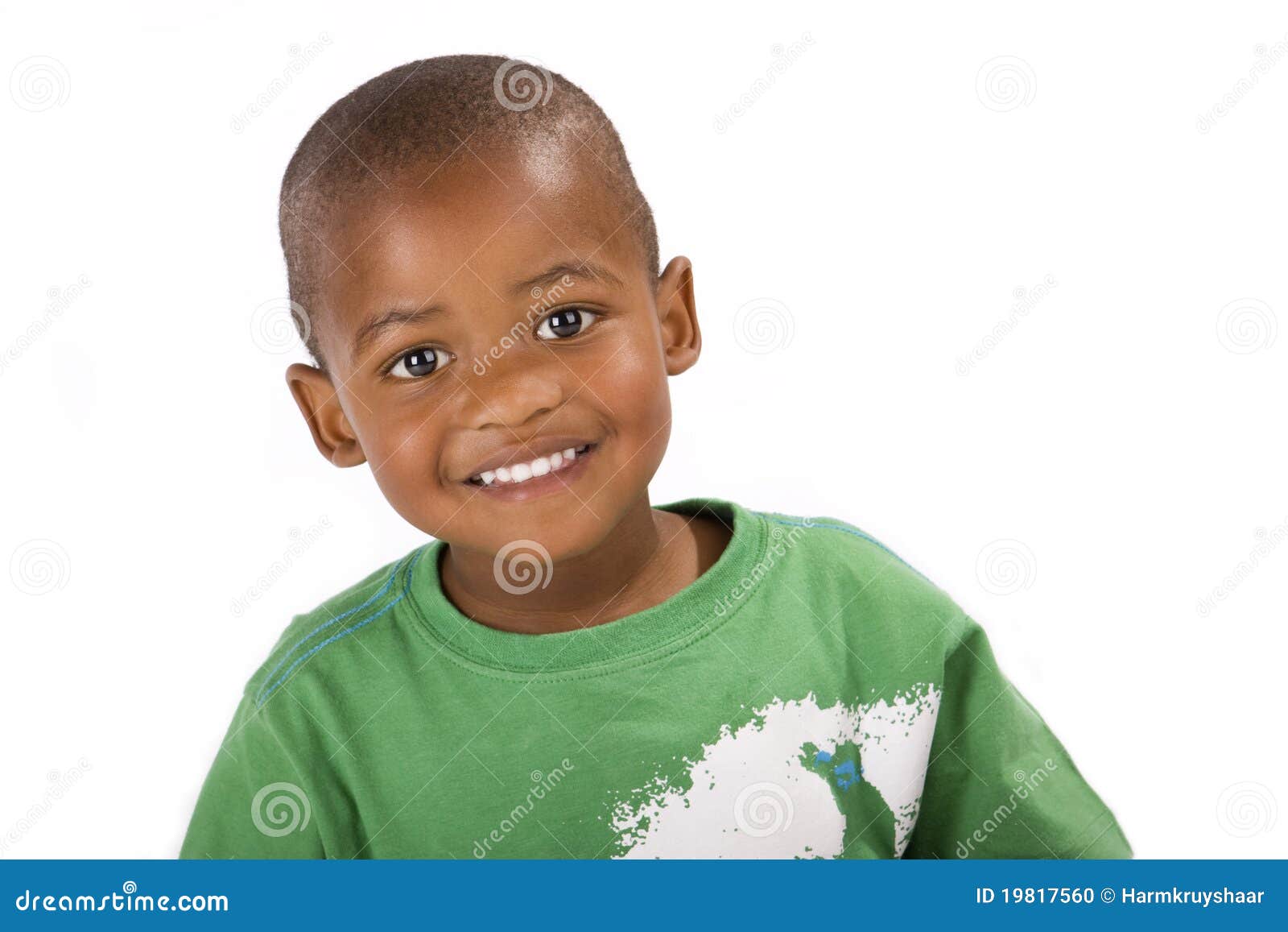 3 Ans Adorables De Noir Ou Garçon D'Afro-américain Photo stock - Image du  enfant, noir: 19817560