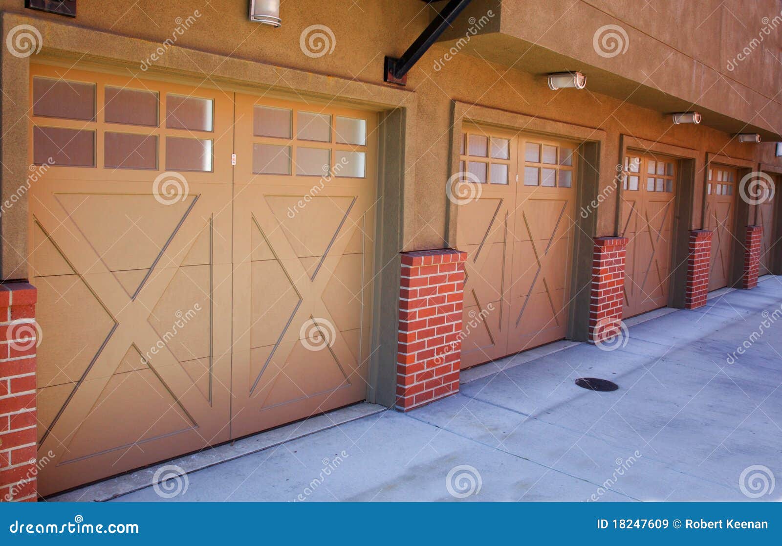 5 Brown Garages stock image. Image of wall, garage, building 18247609