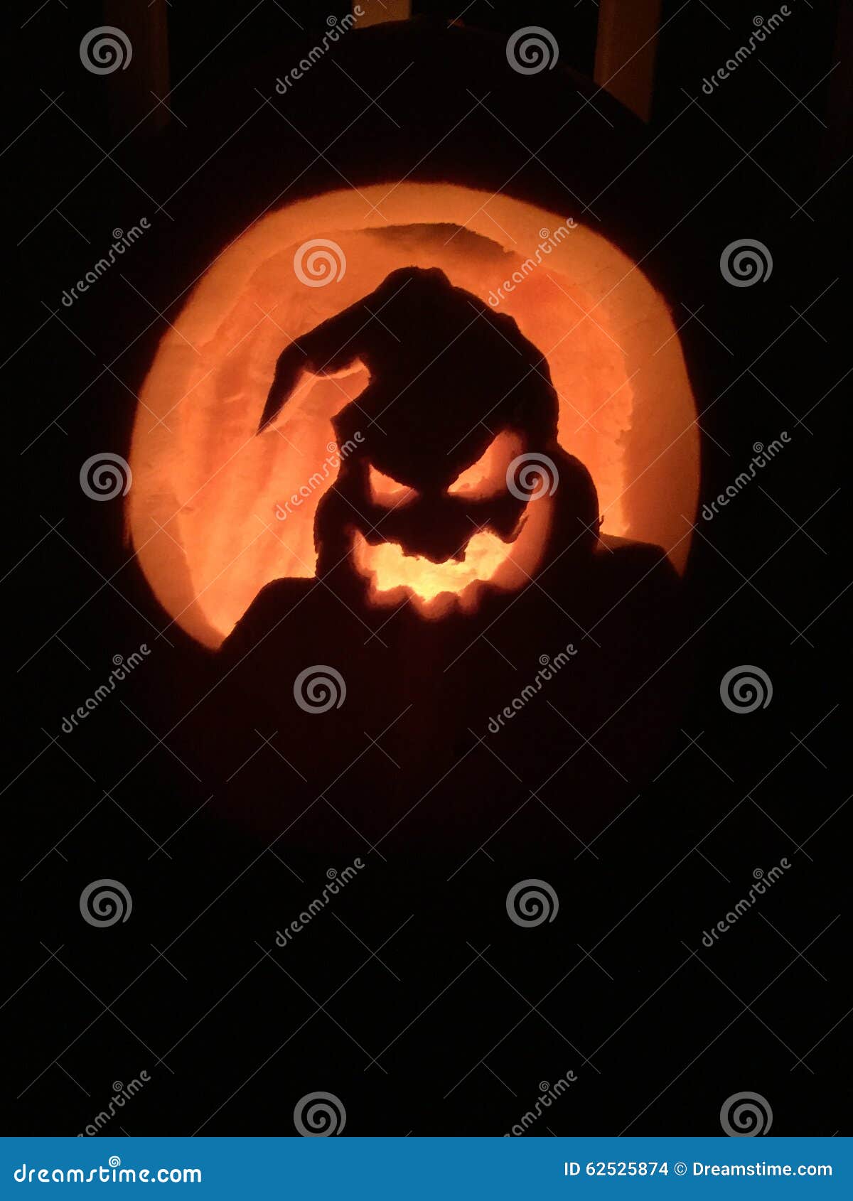 Abóbora do Oogie Boogie foto de stock. Imagem de pesadelo - 62525874, image size:1200x1690