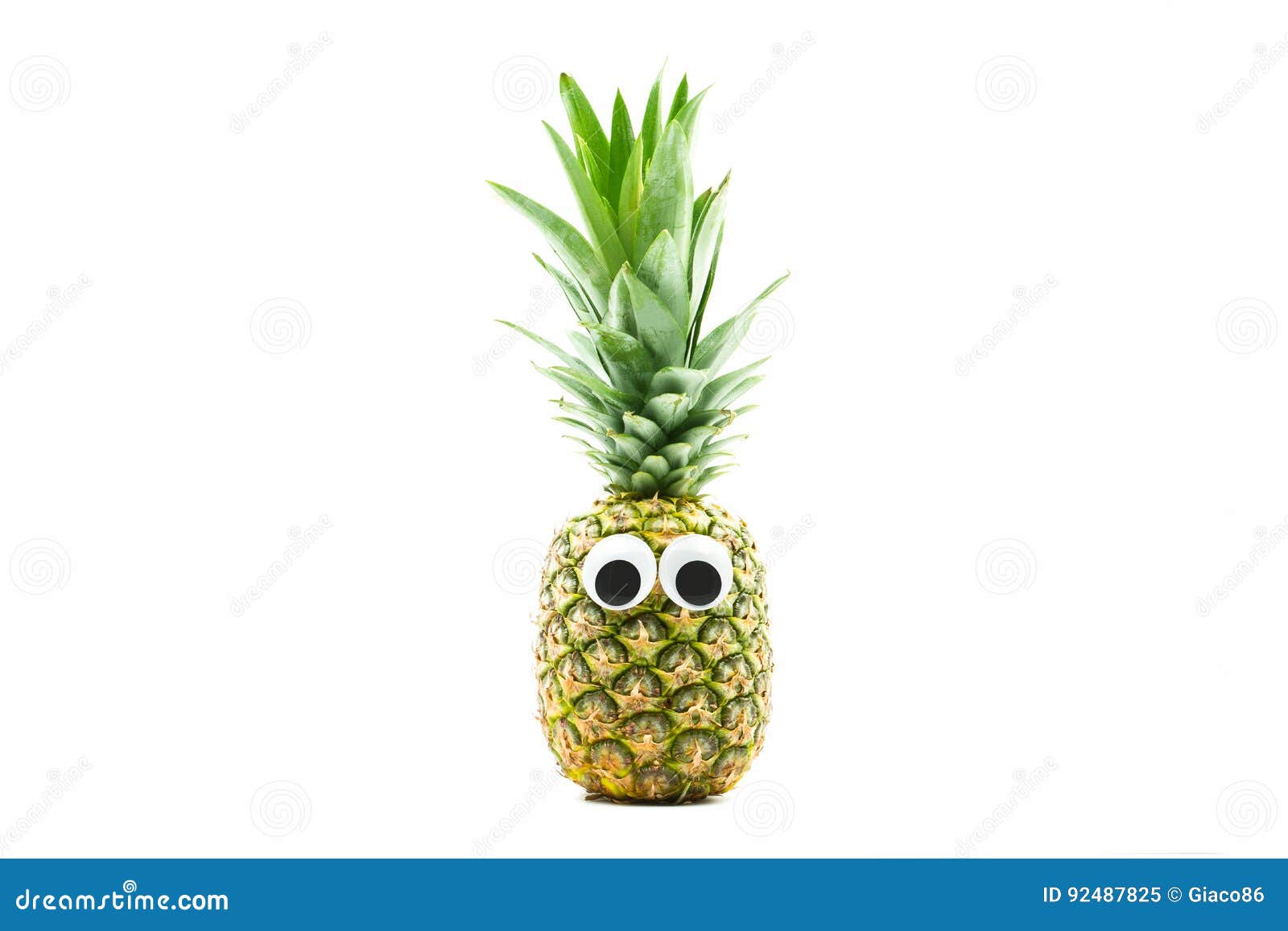 Group of three pineapple plants isolated on white background without  shadows. Ananas plantation. Growing pineapple trees. 3D illustration. Stock  Illustration | Adobe Stock, image size:1600x1157