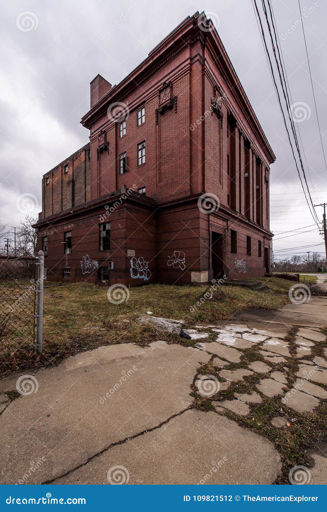 abandoned ashlar lodge no. 639 masonic temple - cleveland, ohio