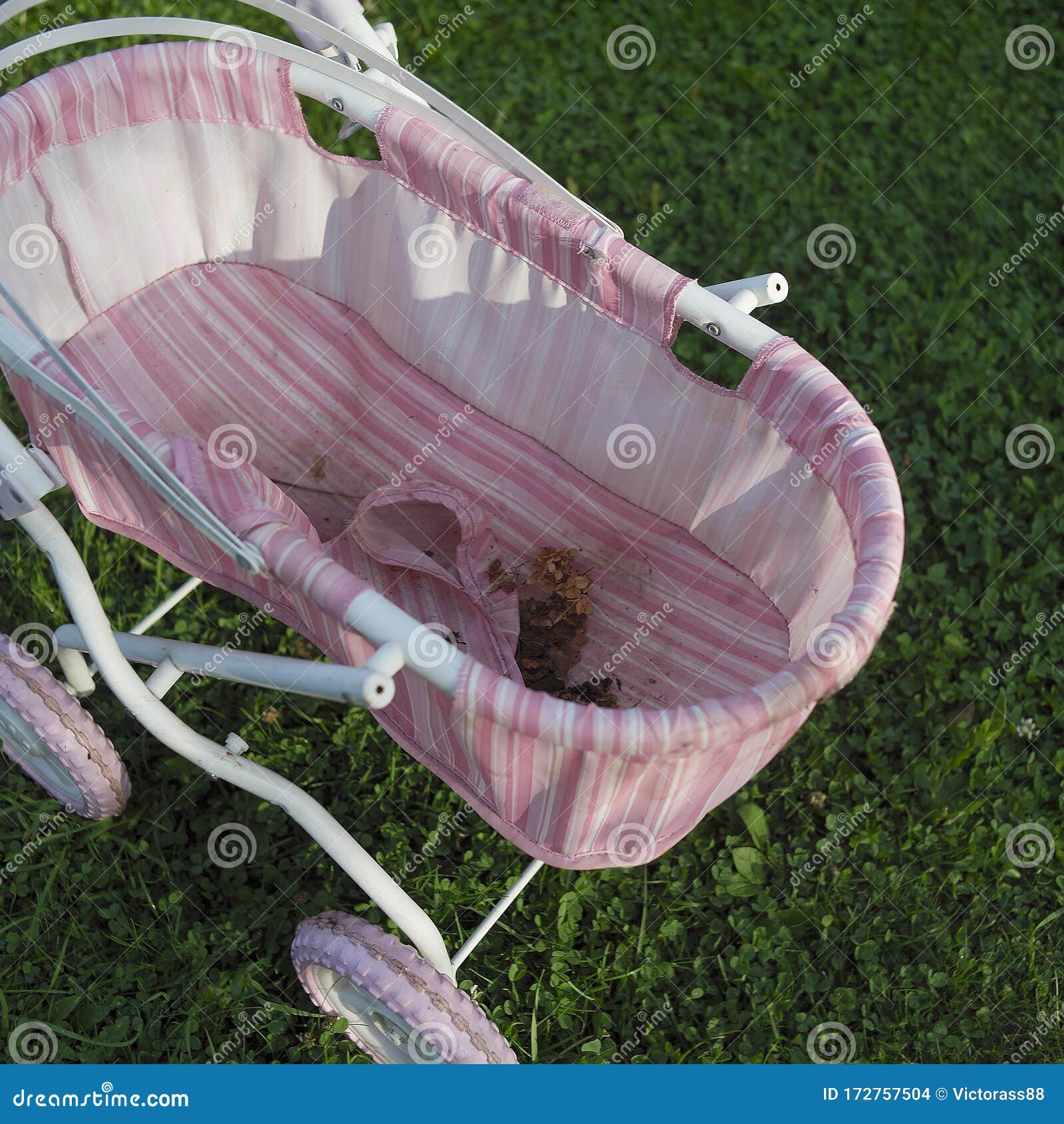 summertime stroller