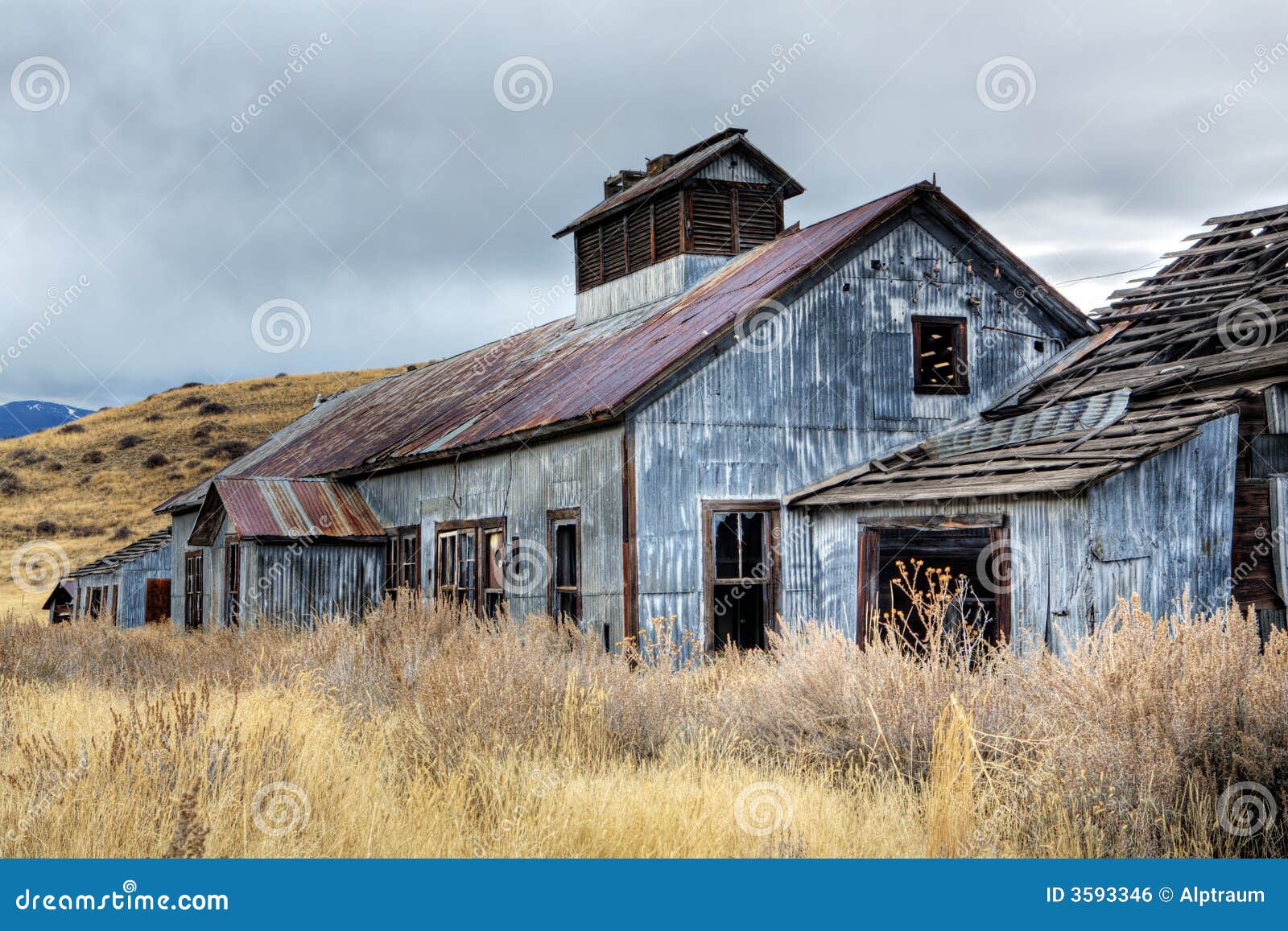 abandoned mining buildings