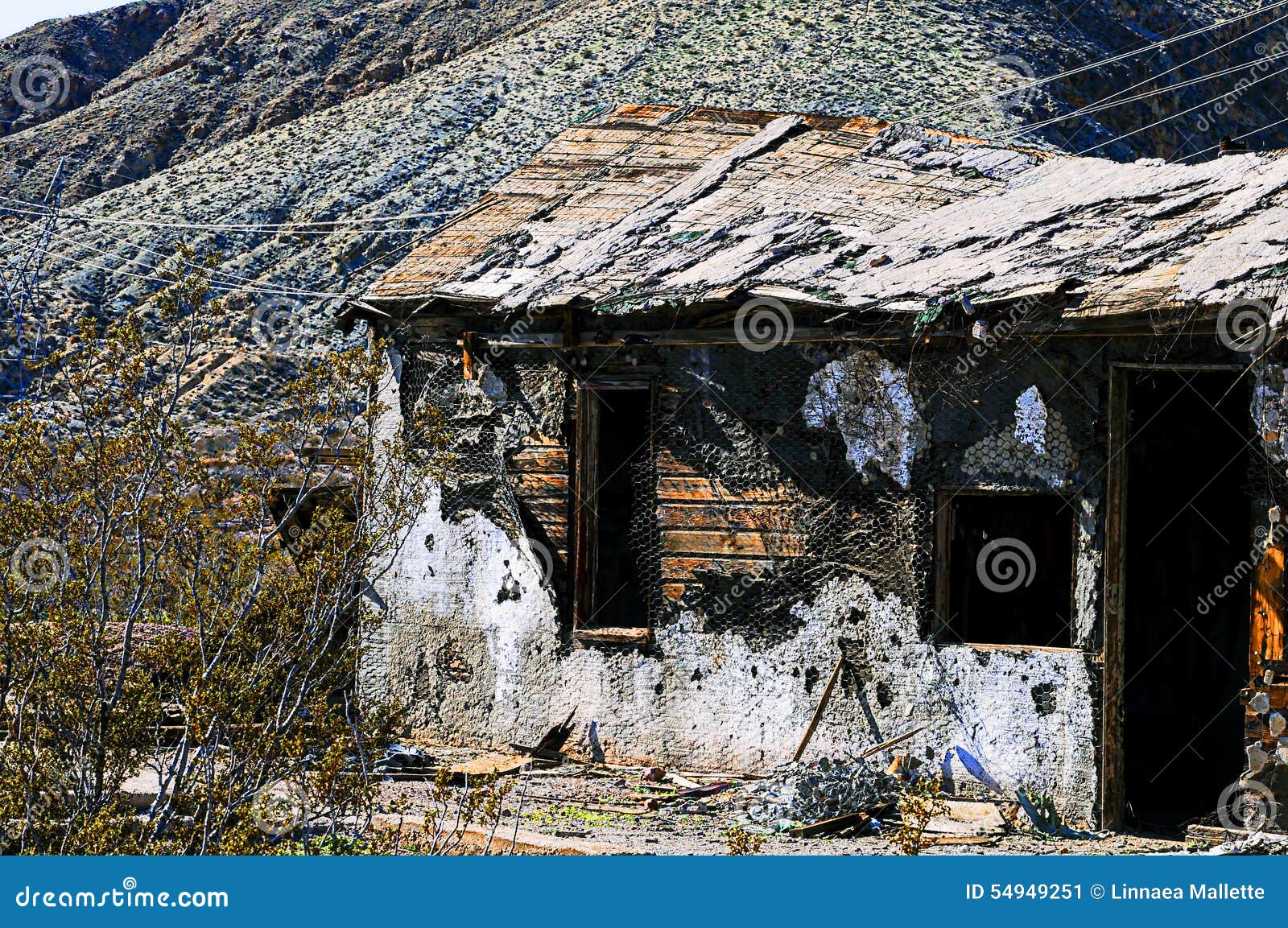 Abandoned Mining Shack stock image. Image of junk, ghost - 54949251
