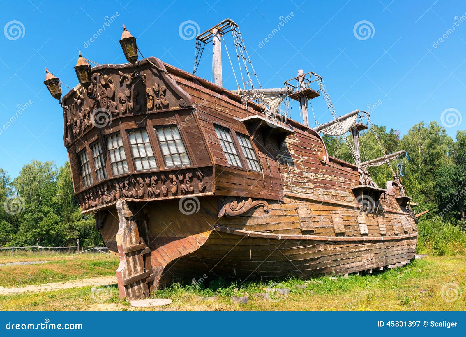 Abandoned Old Sailing Ship Stock Photo - Image: 45801397