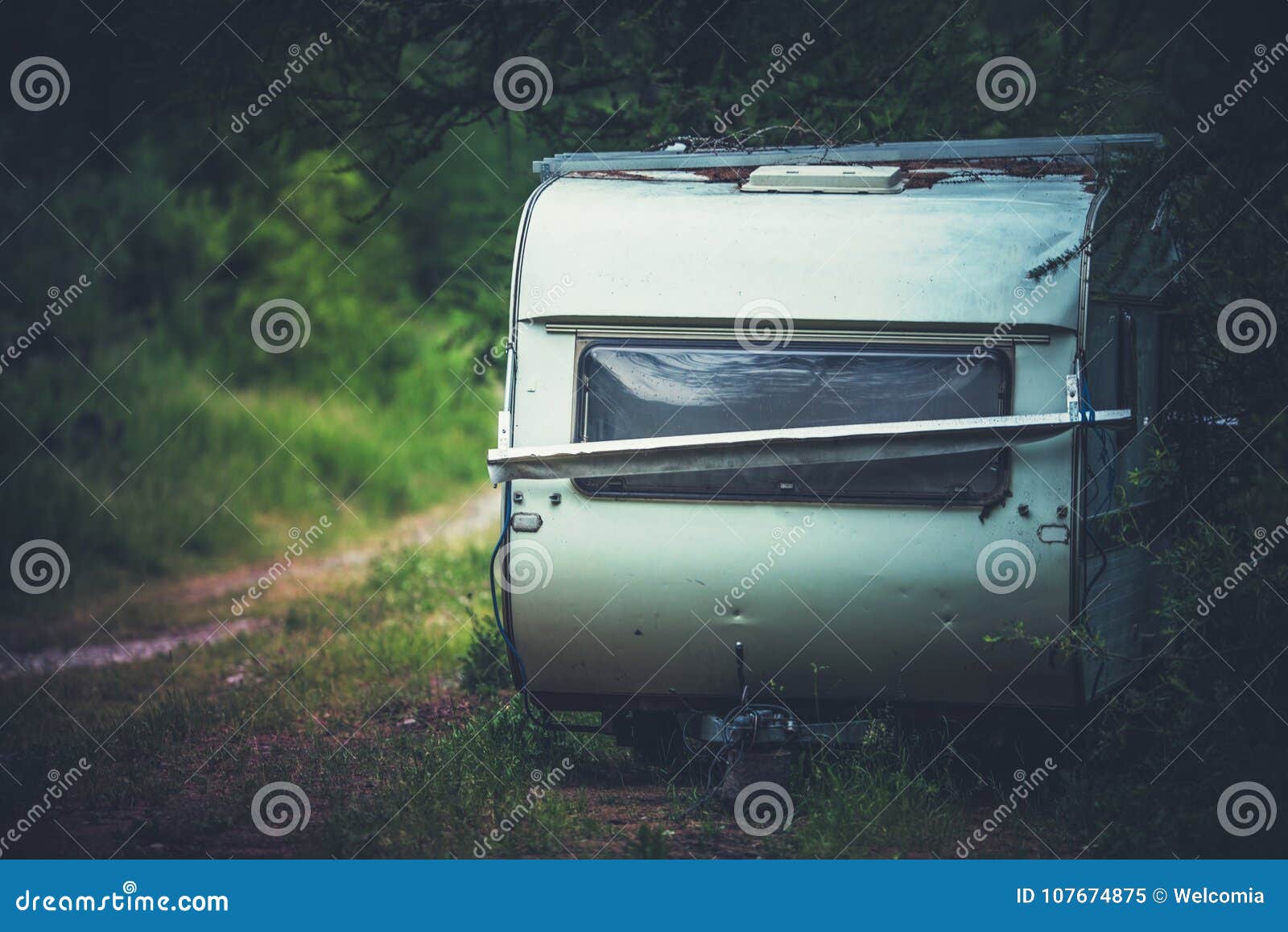 Abandoned Travel Trailer stock image. Image of camping - 107674875