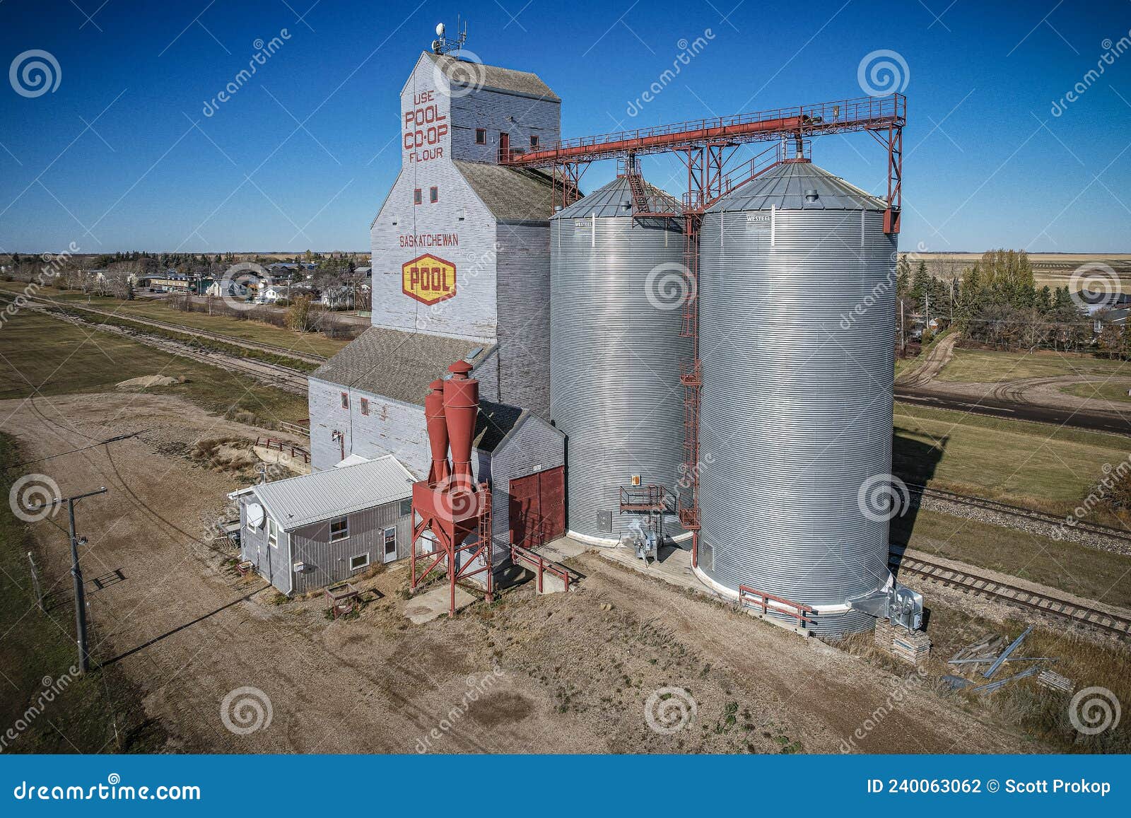 Aberdeen Aerial Including the Local Grain Elevator Editorial Photography Image of city