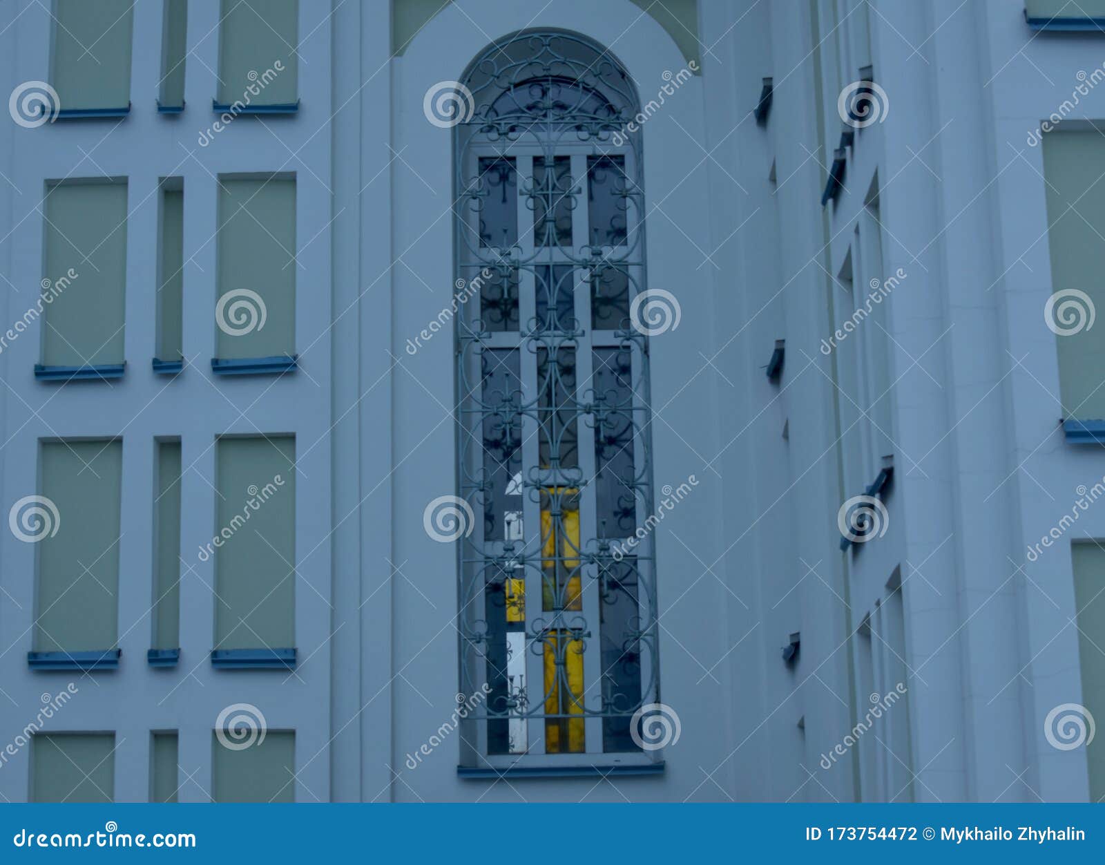 A Abertura Da Janela é Oblonga Foto de Stock - Imagem de tijolo