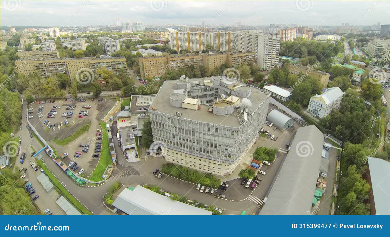 above view of pentagon d building. view from