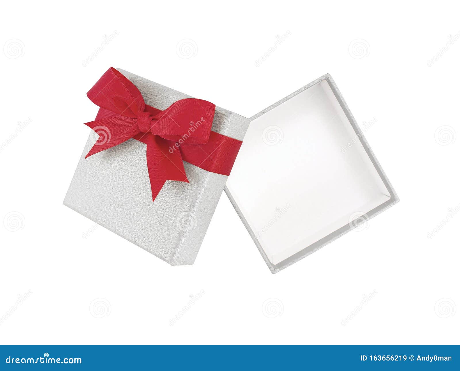 Una Pequeña Caja De Cartón Para Un Regalo En Un Fondo Blanco