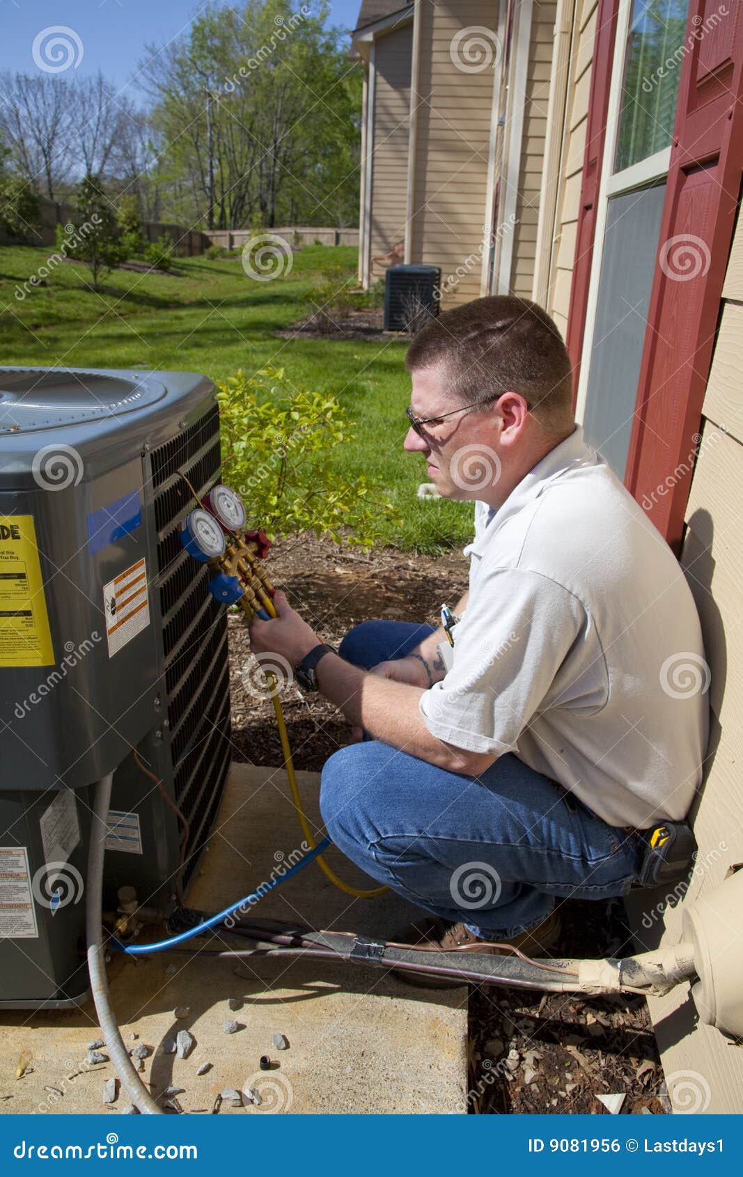 AC REPAIRMAN stock photo. Image of electrician, compressor 9081956