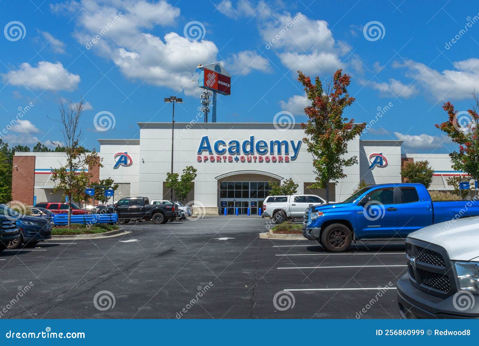 Academy Sports + Outdoors Store Editorial Stock Image - Image of