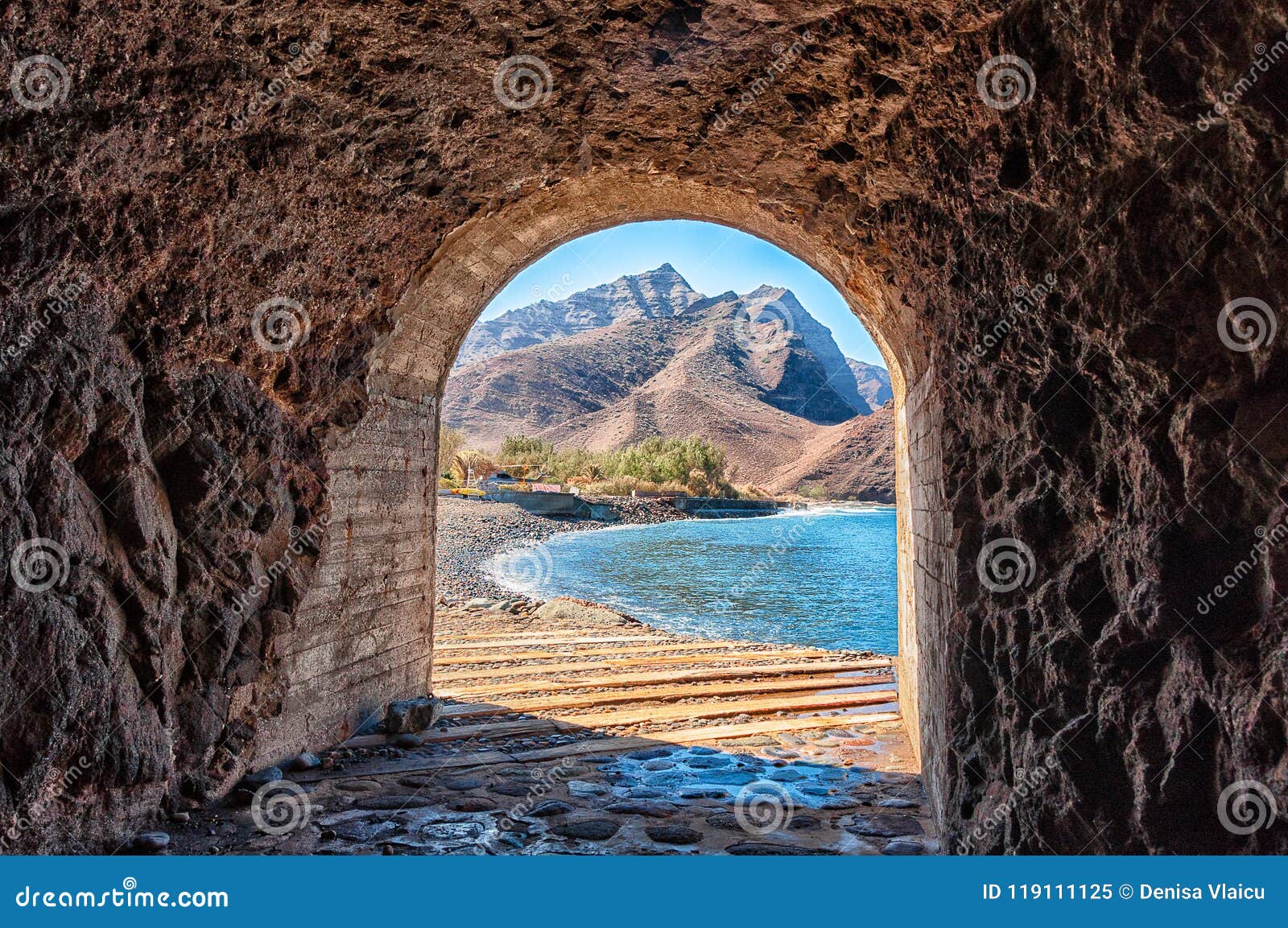 access tunnel to the beautiful la aldea beach in gran canaria