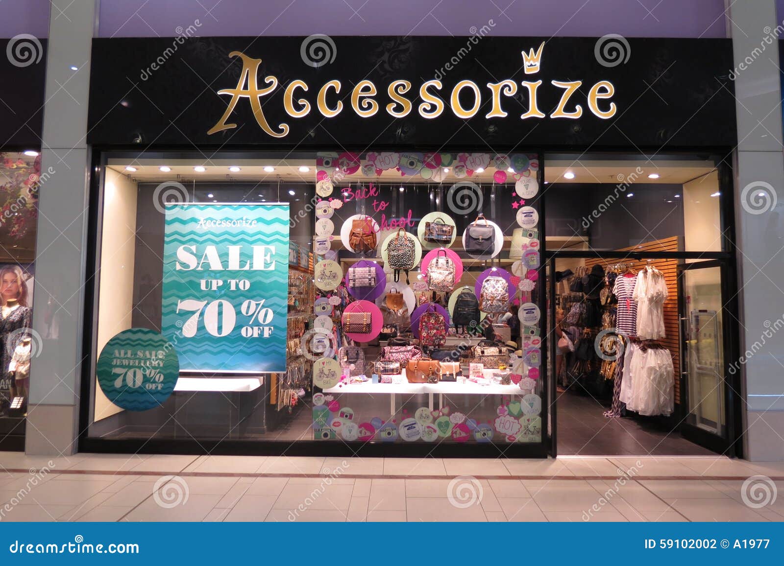 Accessorize brand store editorial photography. Image of dressing 59102002