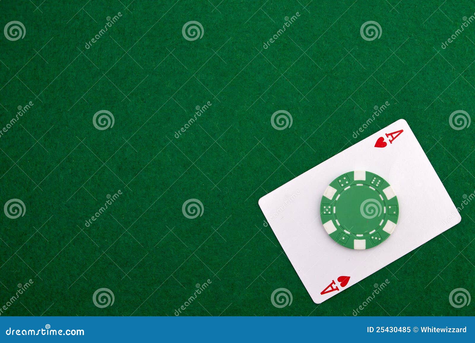 Green casino chip