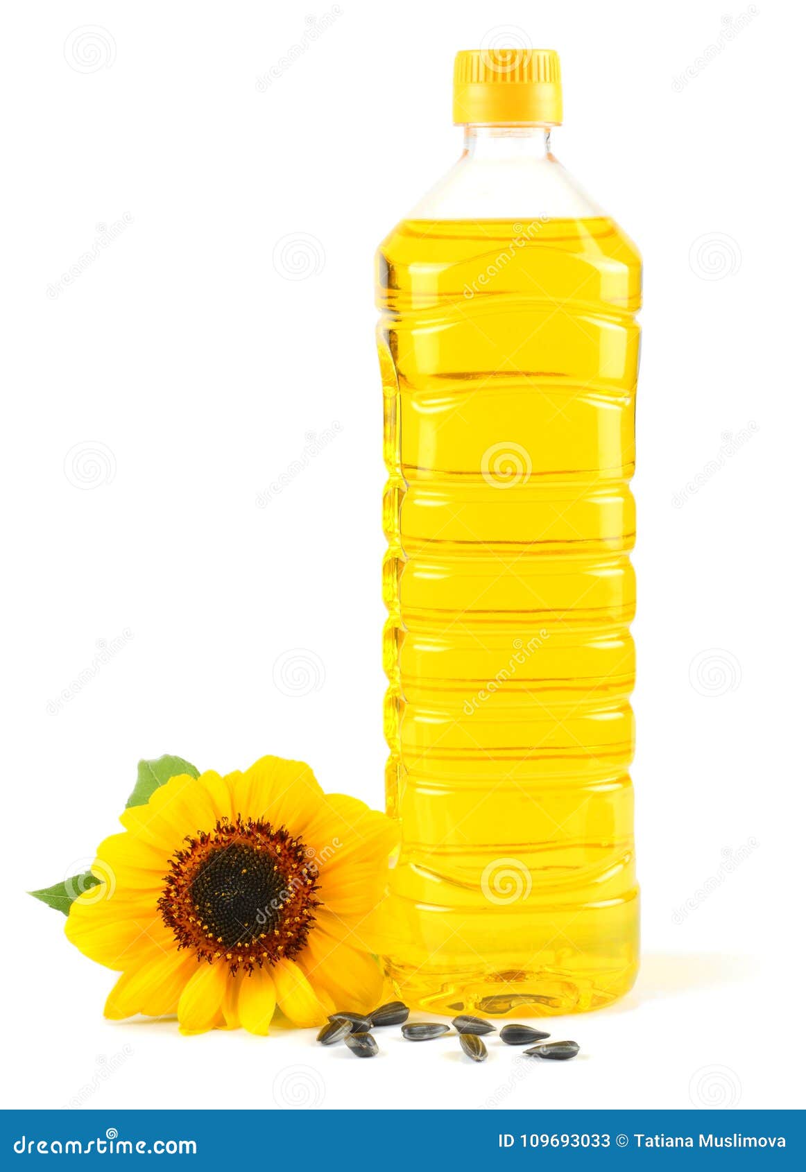 El Aceite De Girasol En Botellas De Plástico Aisladas En Blanco. 3d  Ilustración Fotos, retratos, imágenes y fotografía de archivo libres de  derecho. Image 64134122