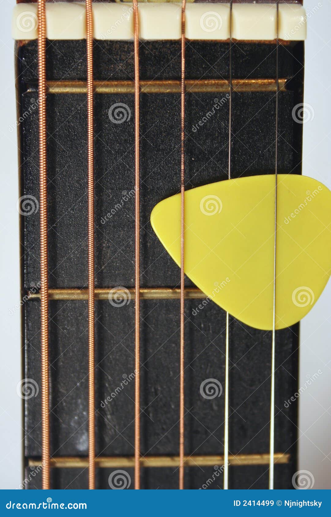 Acoustic Guitar Neck Picture. Image 2414499