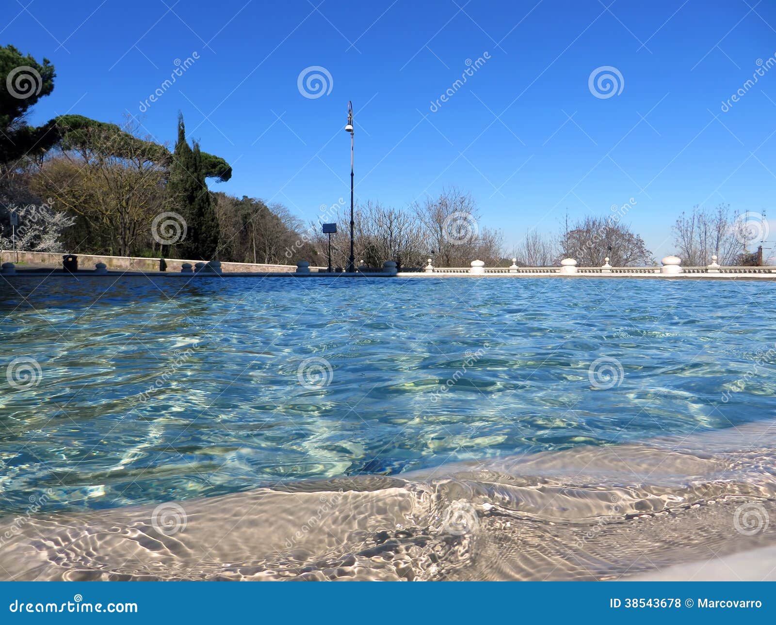 acqua paola fountain in rome