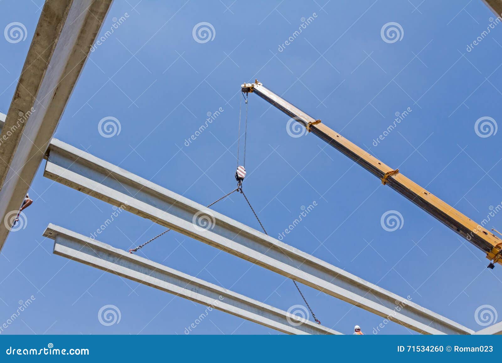 acrobatic way of assembly concrete joist. placing the truss on b