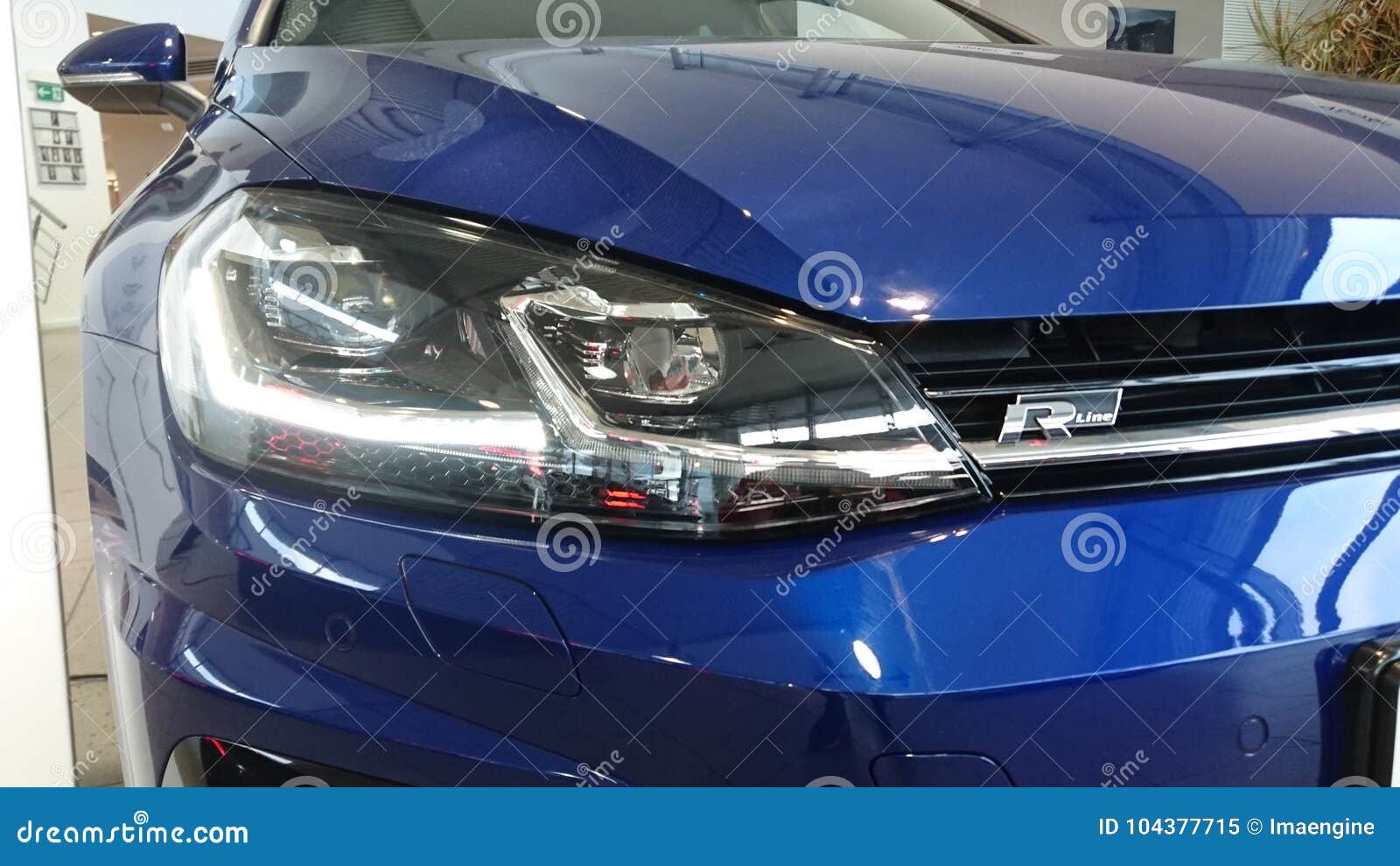 maag Ongewapend Literaire kunsten Vw Golf VII 7 R Led Head Light Detail Editorial Image - Image of lighting,  active: 104377715