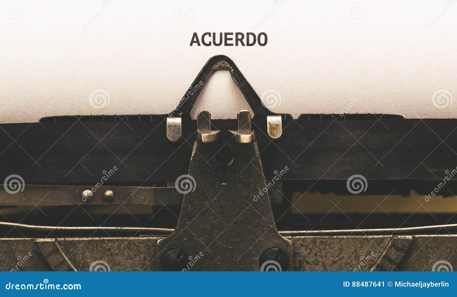 acuerdo, spanish text for agreement on vintage type writer from