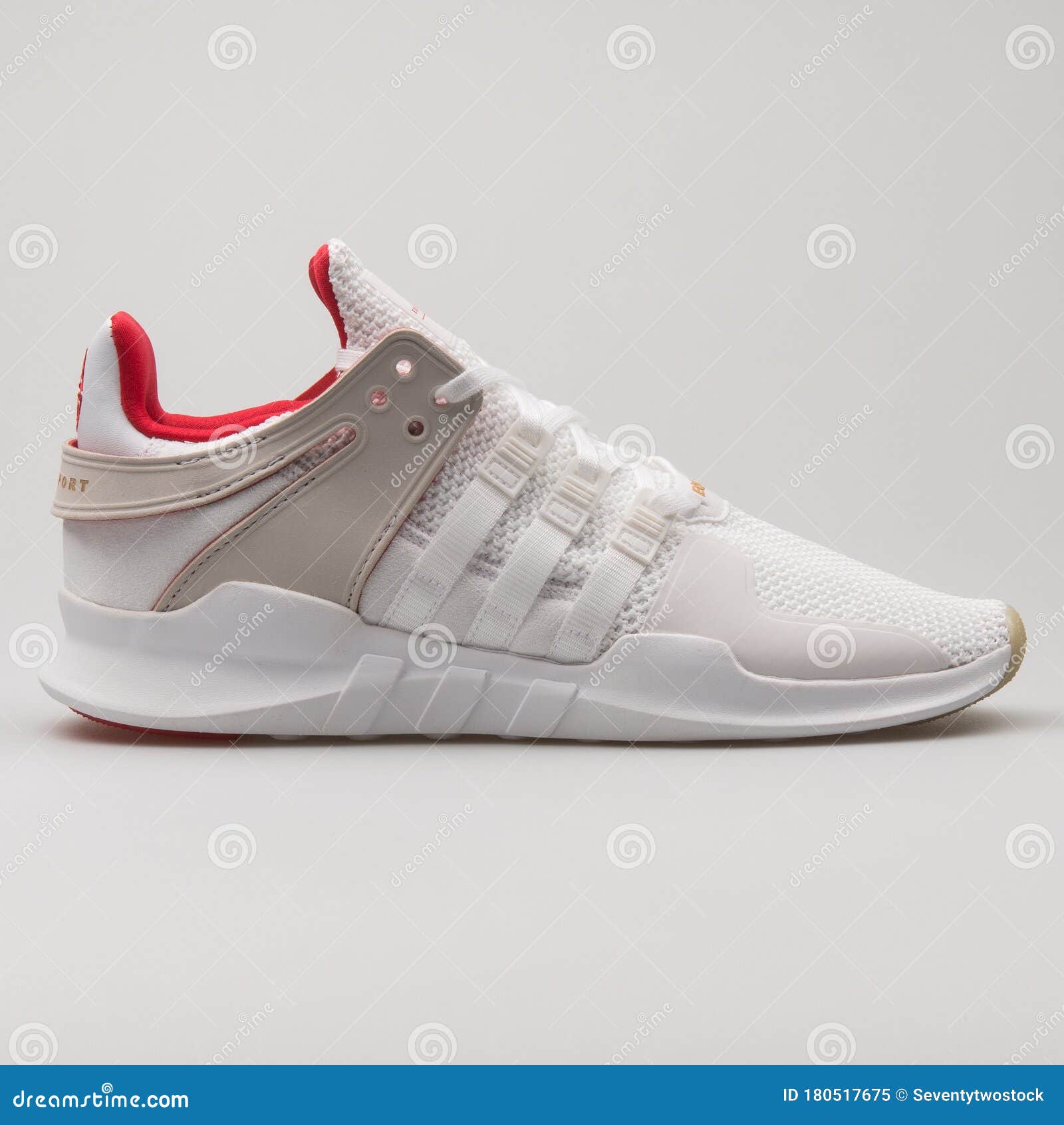 más pasaporte Para aumentar Adidas Eqt Support Adv Cny White Sneaker Imagen editorial - Imagen de  cordones, aislado: 180517675