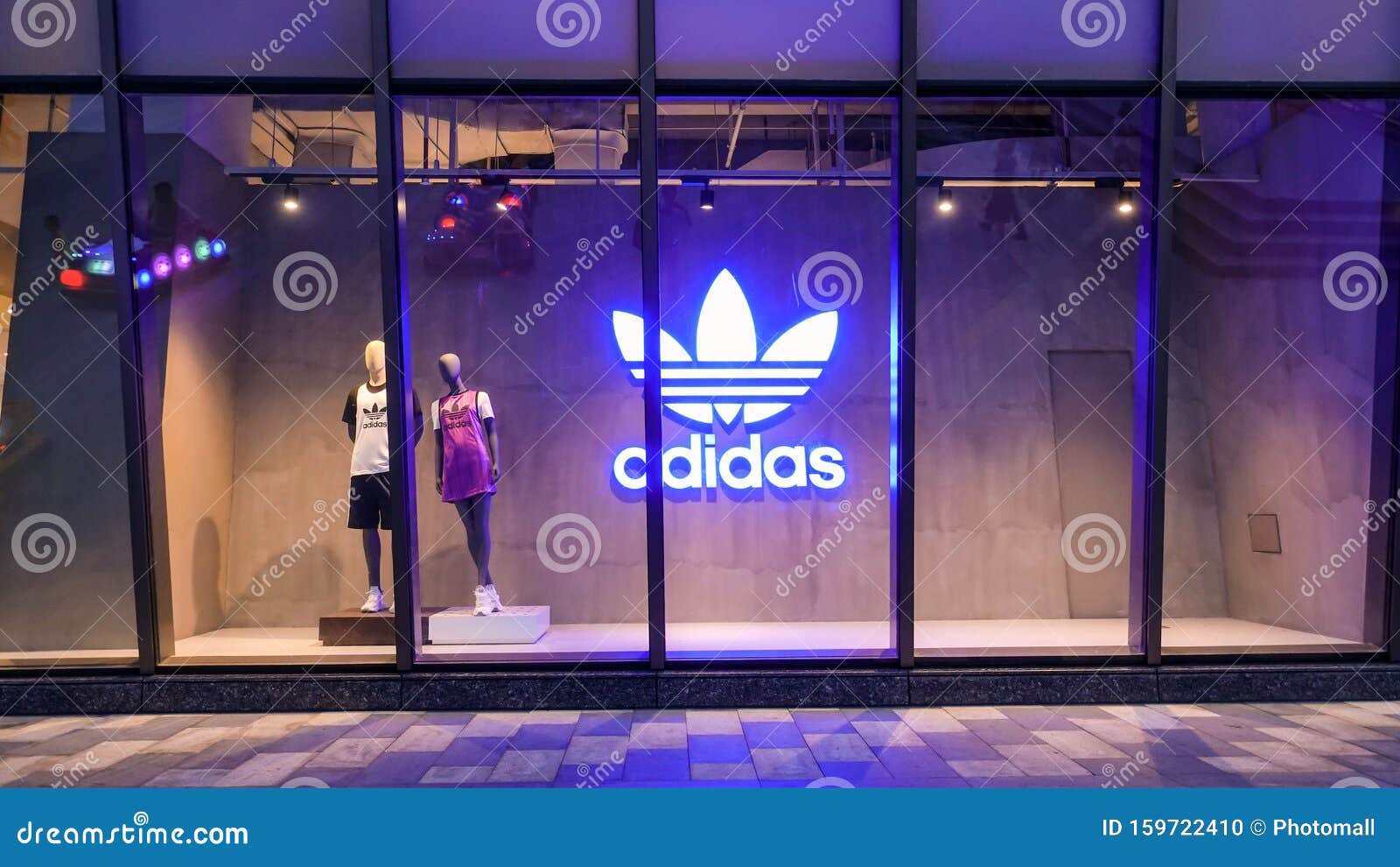 adidas fashion mall