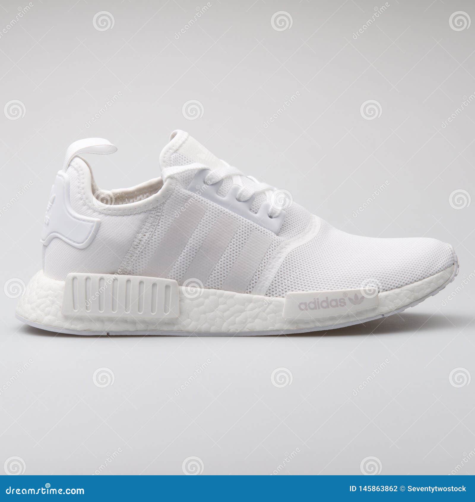 adidas nmd london edition