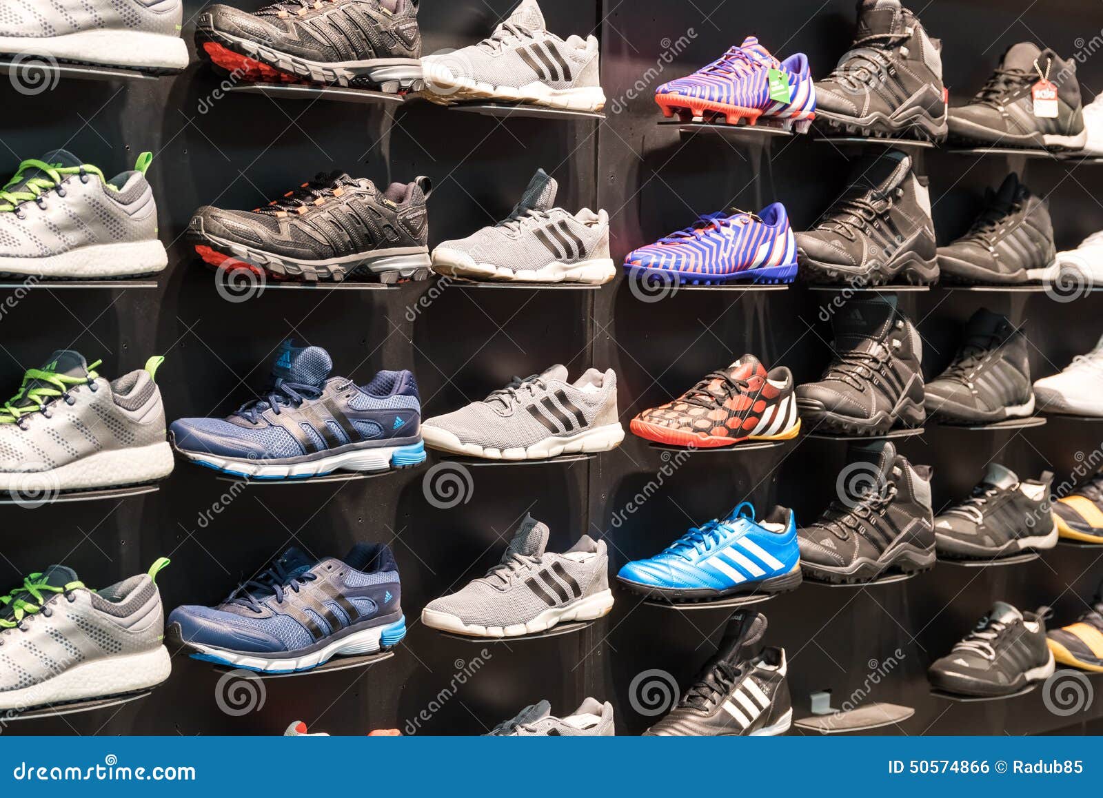 adidas shoes store