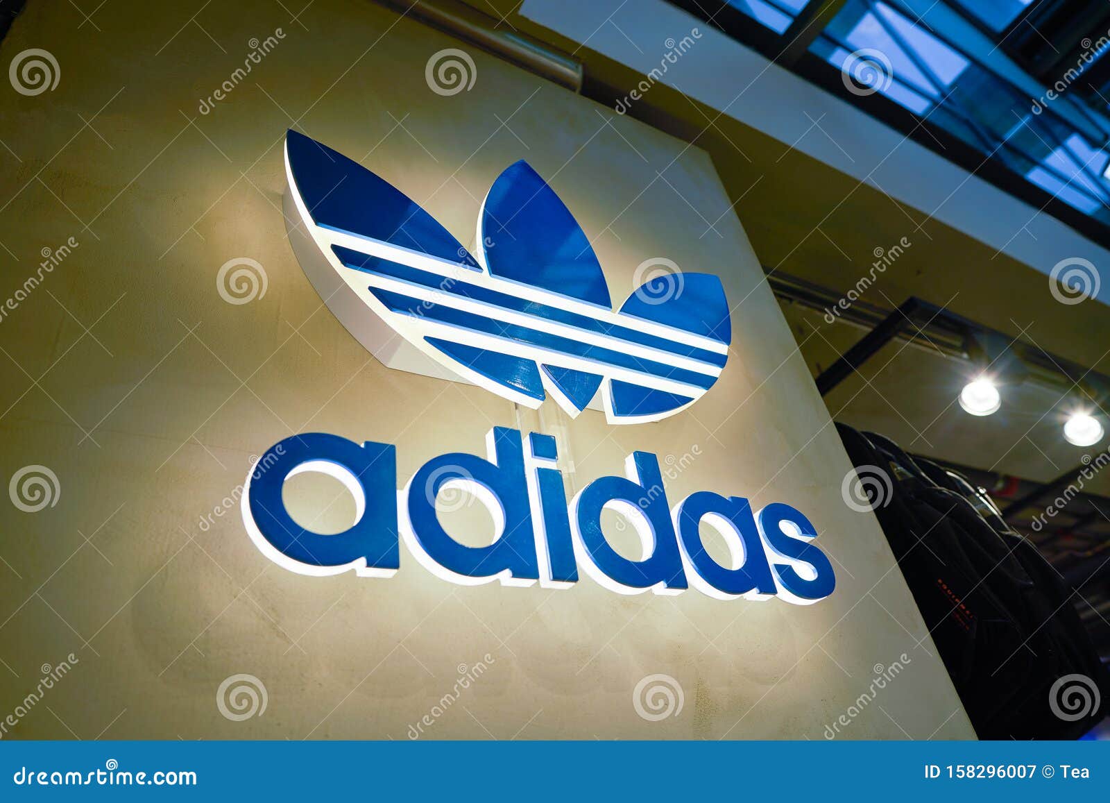 adidas shop zurich