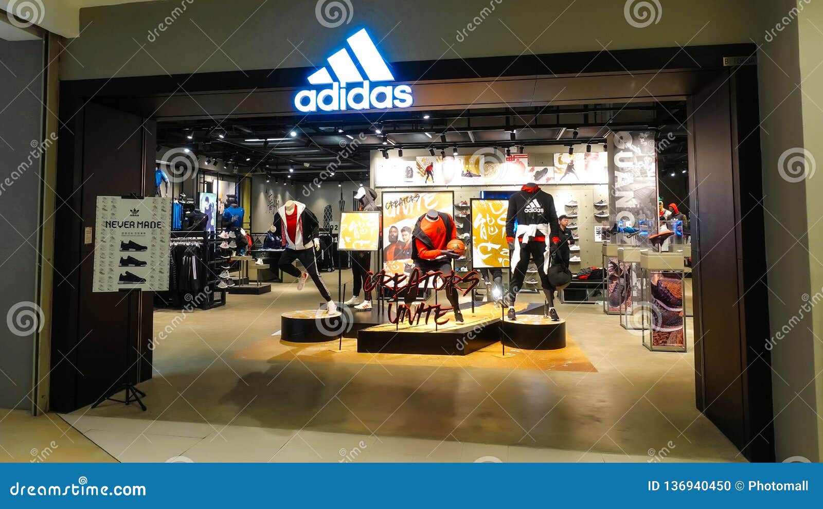 Adidas Sports Store Front Editorial Image - Image of jacket, athletic: 136940450
