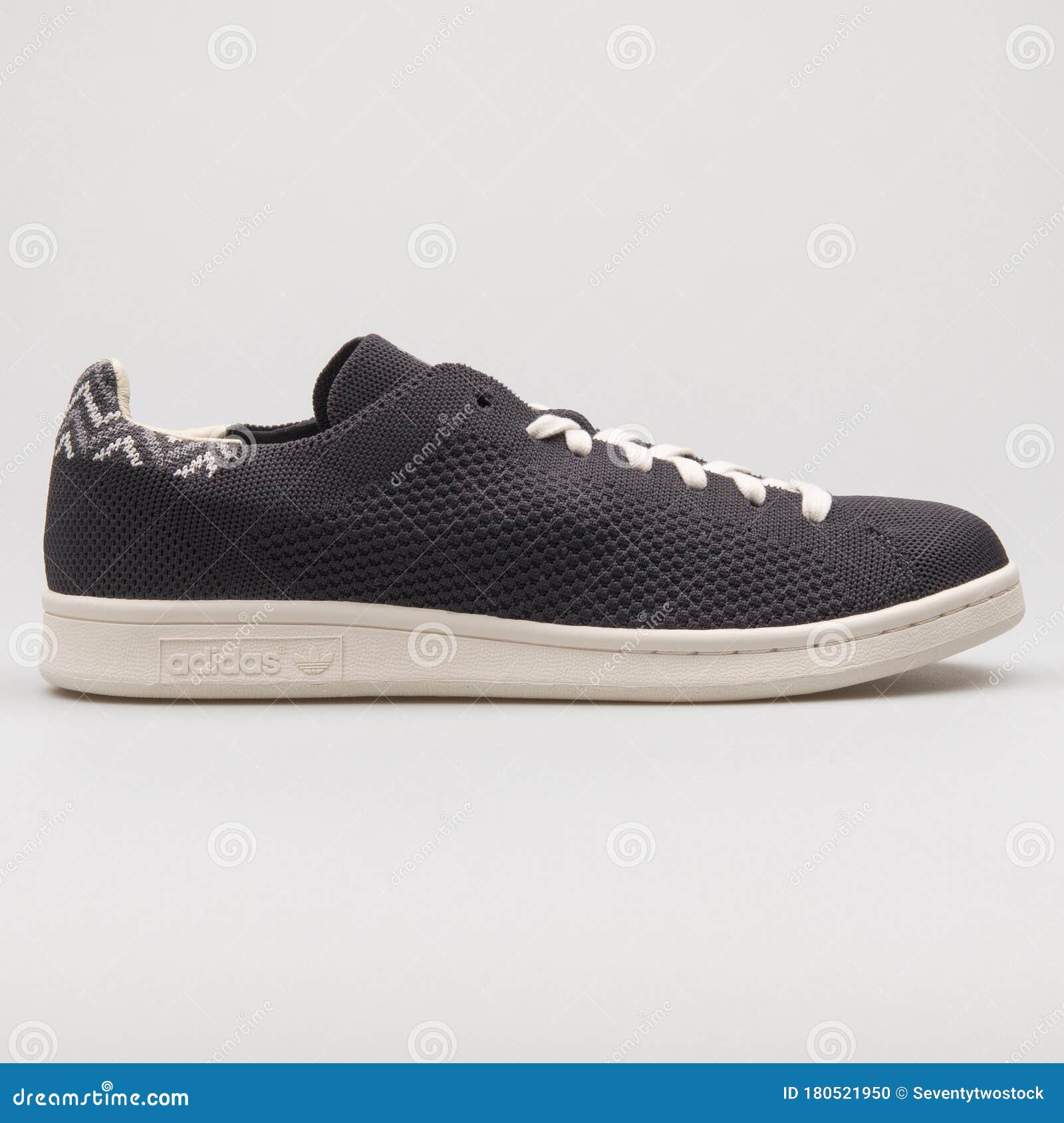 stan smith pk black