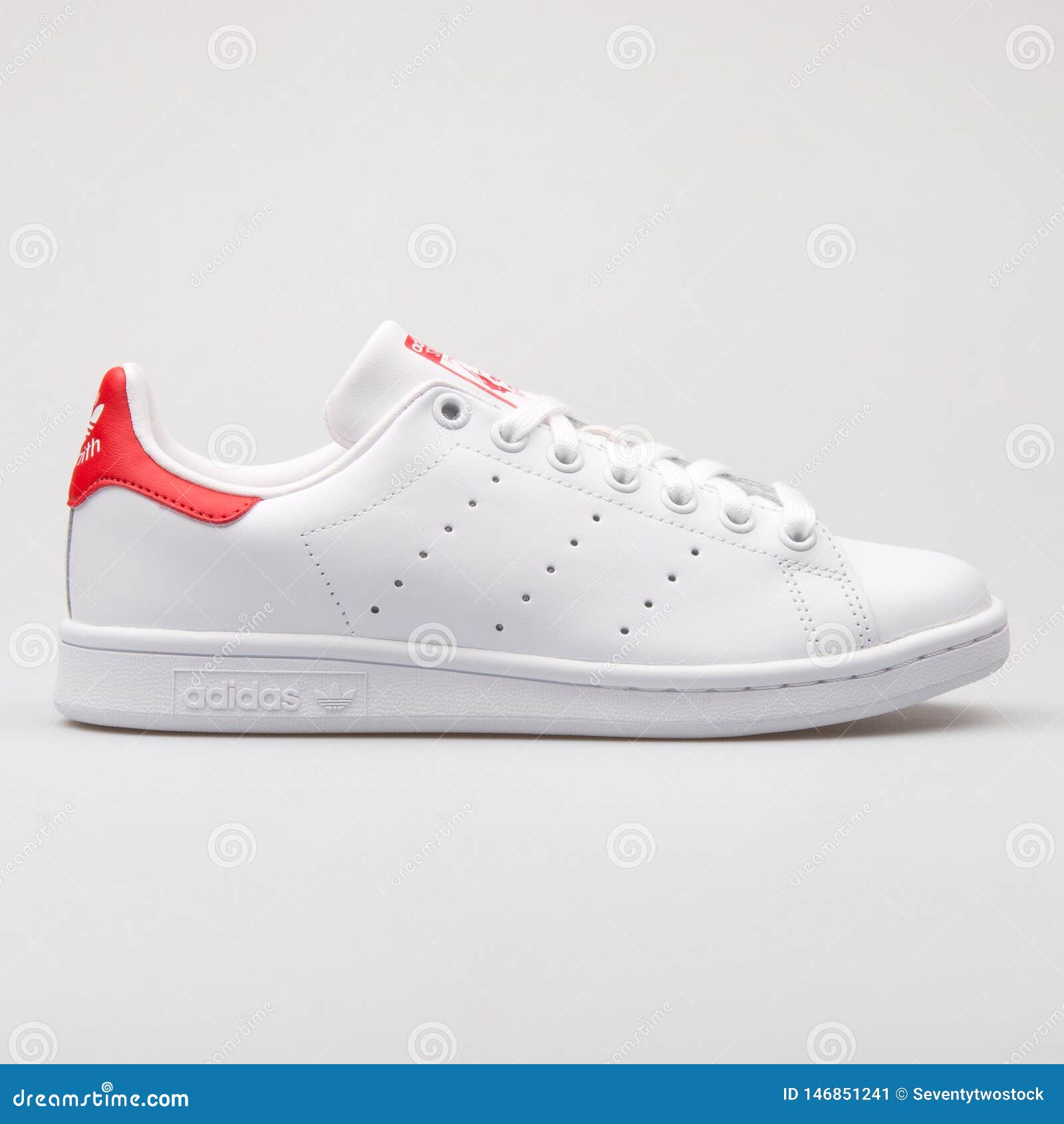 stan smith 28