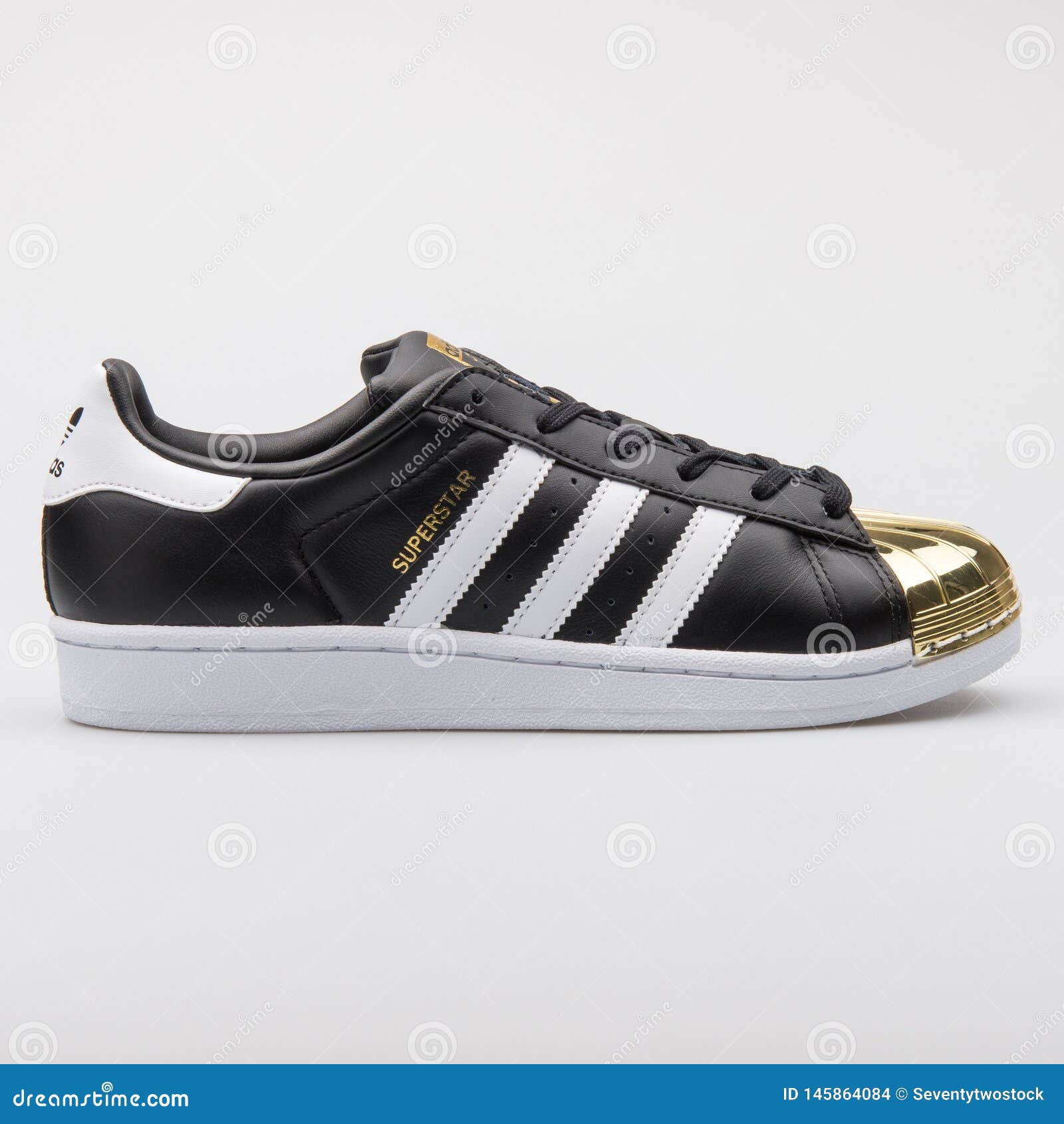 adidas metal toe black