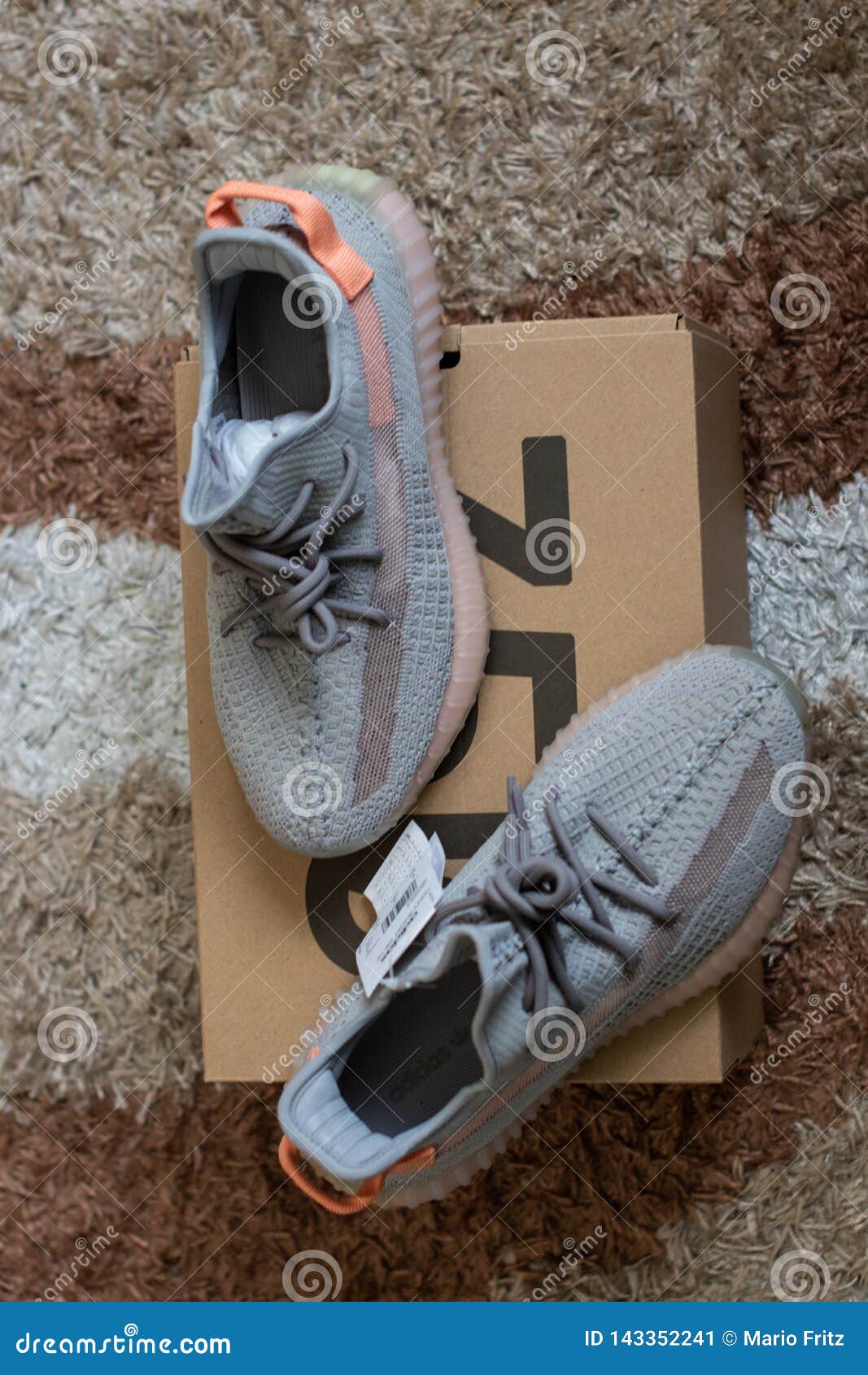 yeezy 350 march