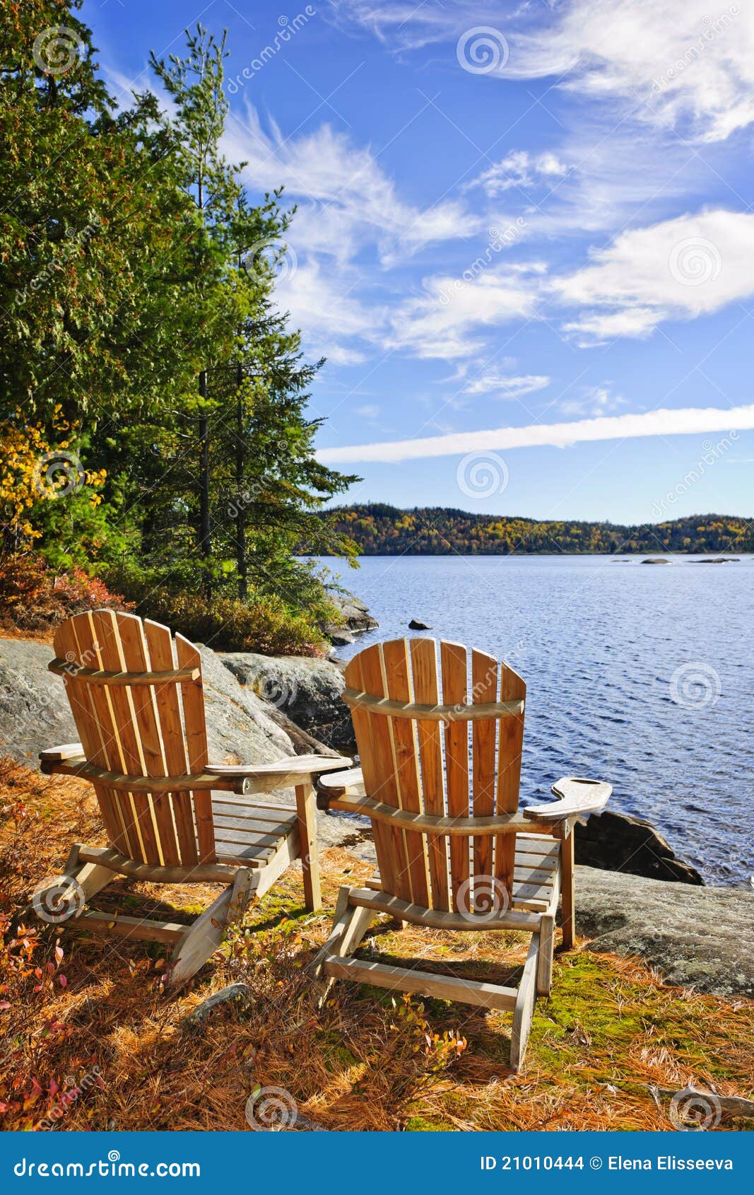 Adirondack Chairs At Lake Shore Stock Photo - Image of 