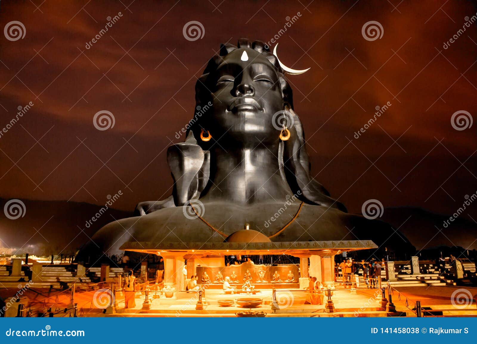 Featured image of post Adiyogi Shiva Statue At Night Some people have claimed that the statue is actually a factory and isha did not get the correct permits to build a factory