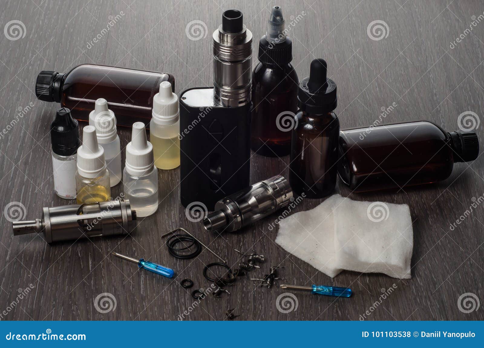 Adjustable Electronic Cigarette, Non Carcinogenic Alternative for