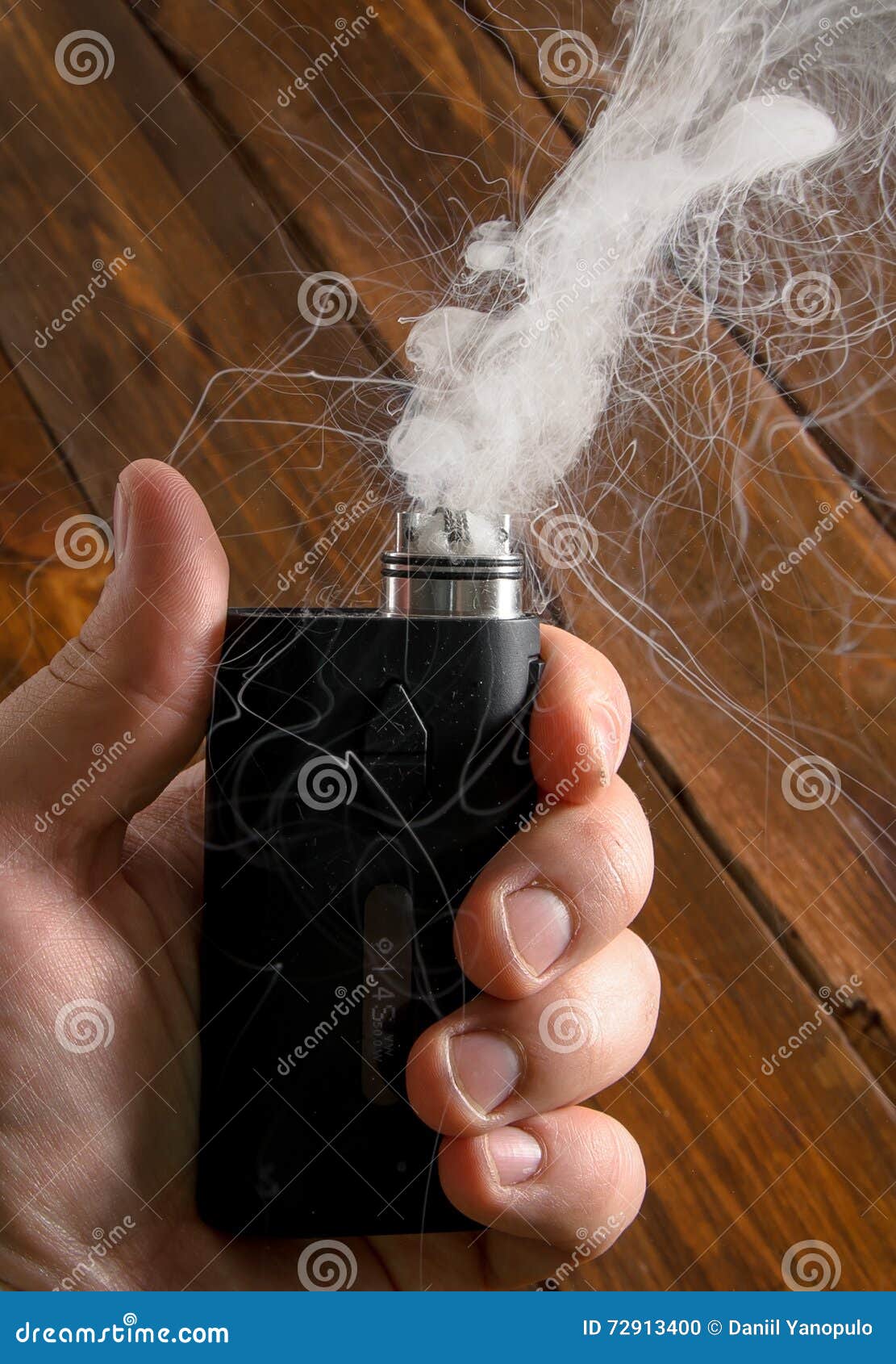 Adjustable Electronic Cigarette, Non Carcinogenic Alternative for