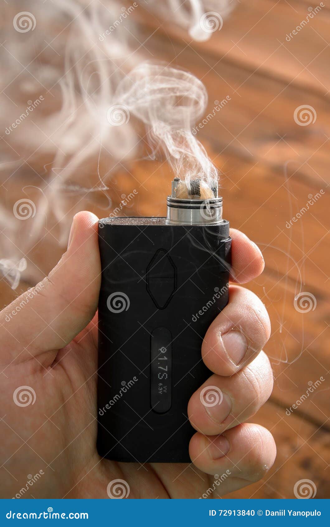 Adjustable Electronic Cigarette, Non Carcinogenic Alternative for