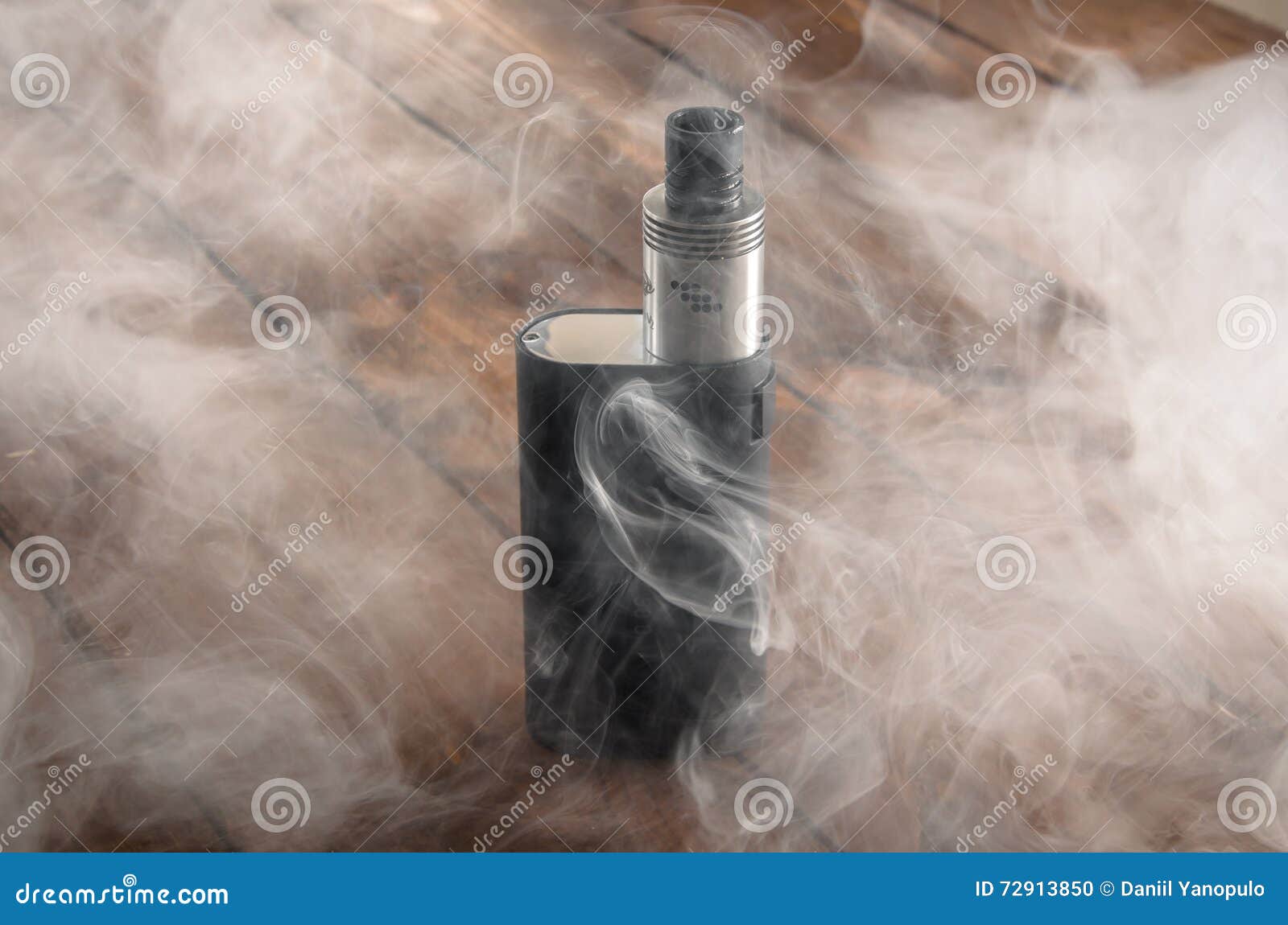 Adjustable Electronic Cigarette, Non Carcinogenic Alternative for