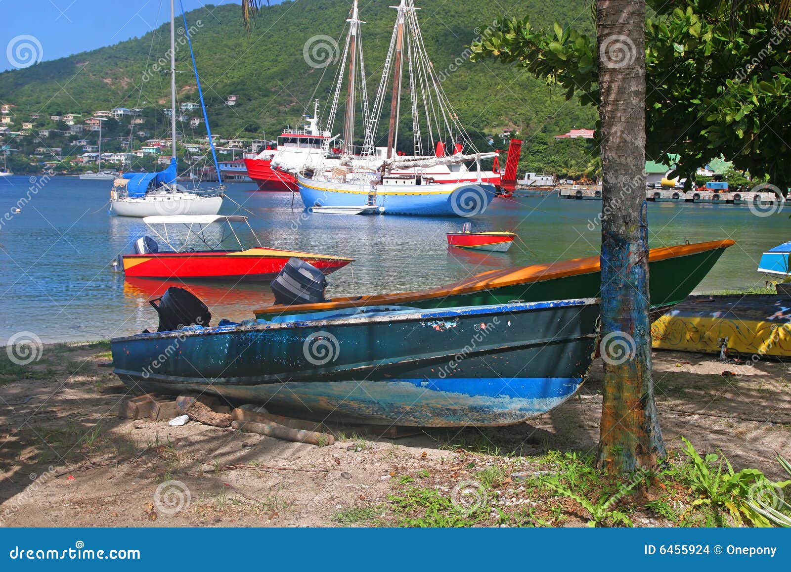Admiralty Bay stock photo. Image of shore, tropics, caribbean 6455924