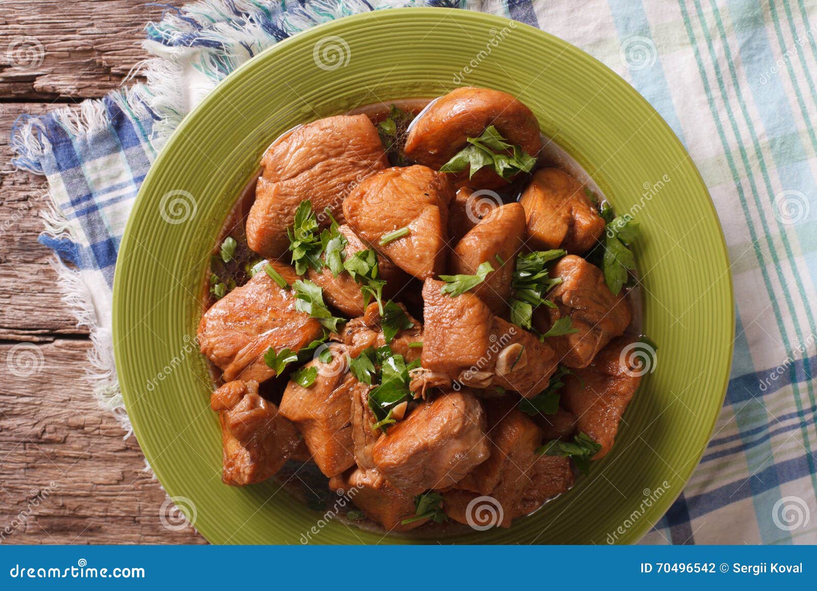 Adobo-Huhn Mit Krautnahaufnahme Auf Einer Platte Horizontale Spitze VI ...