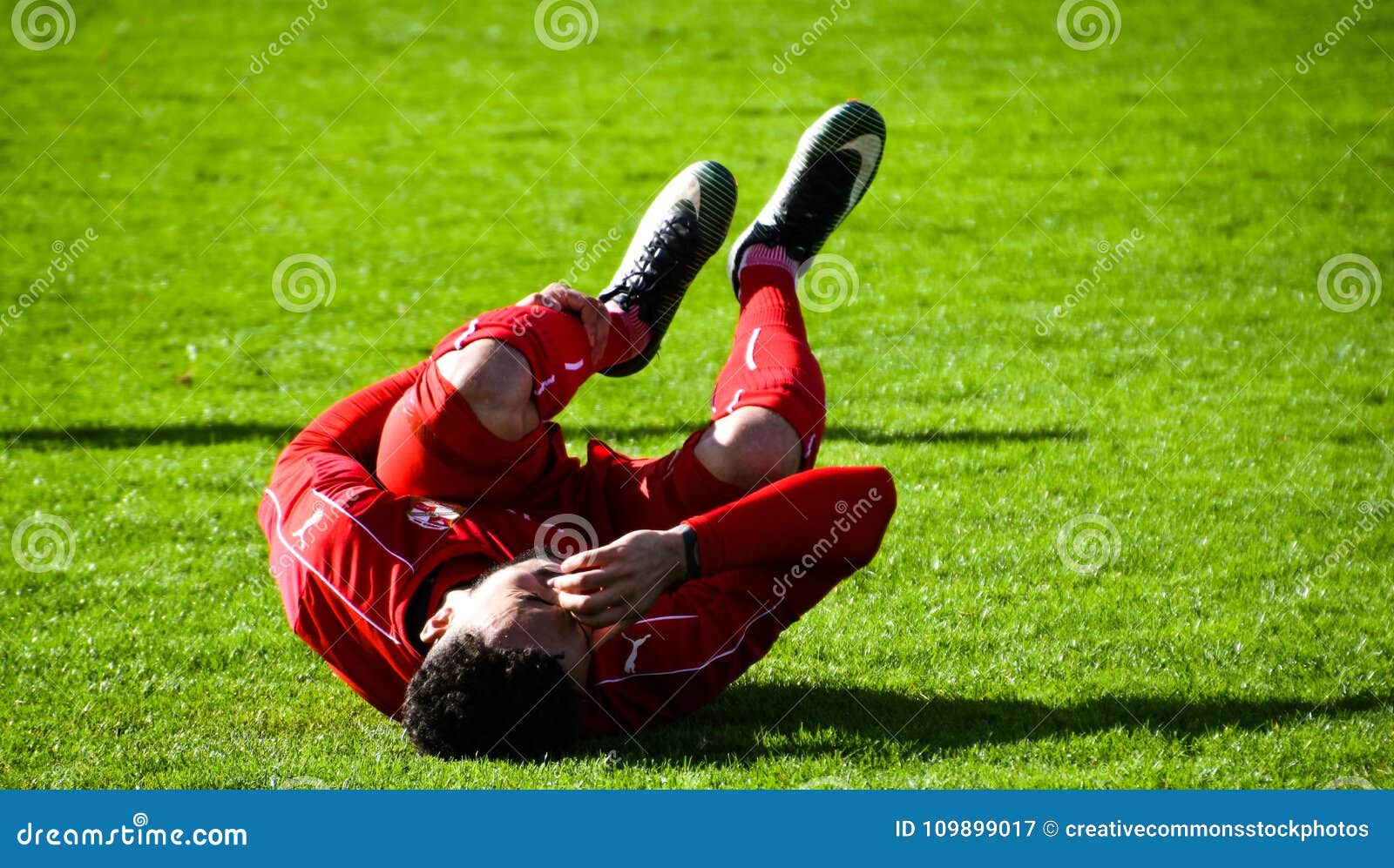 Adult, Athlete, Cramps Picture. Image 109899017