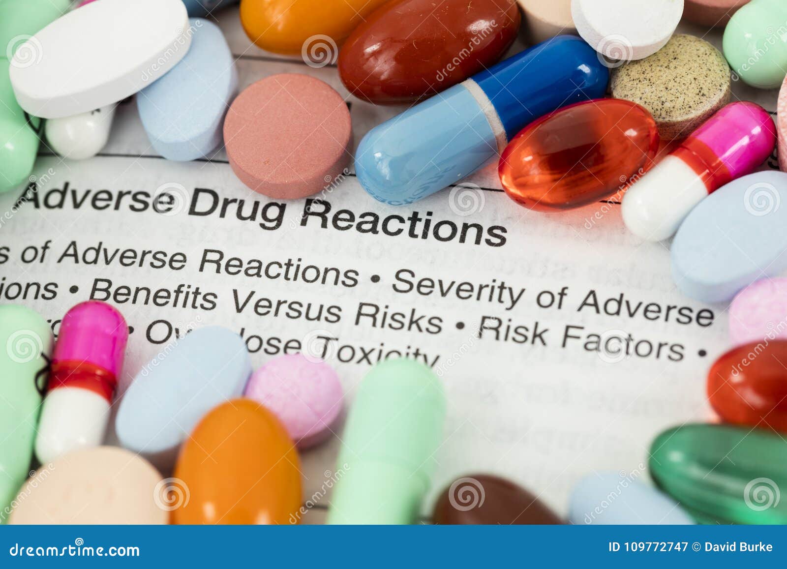 adverse drug reactions pills narcotics illegal drugs reaction overdose