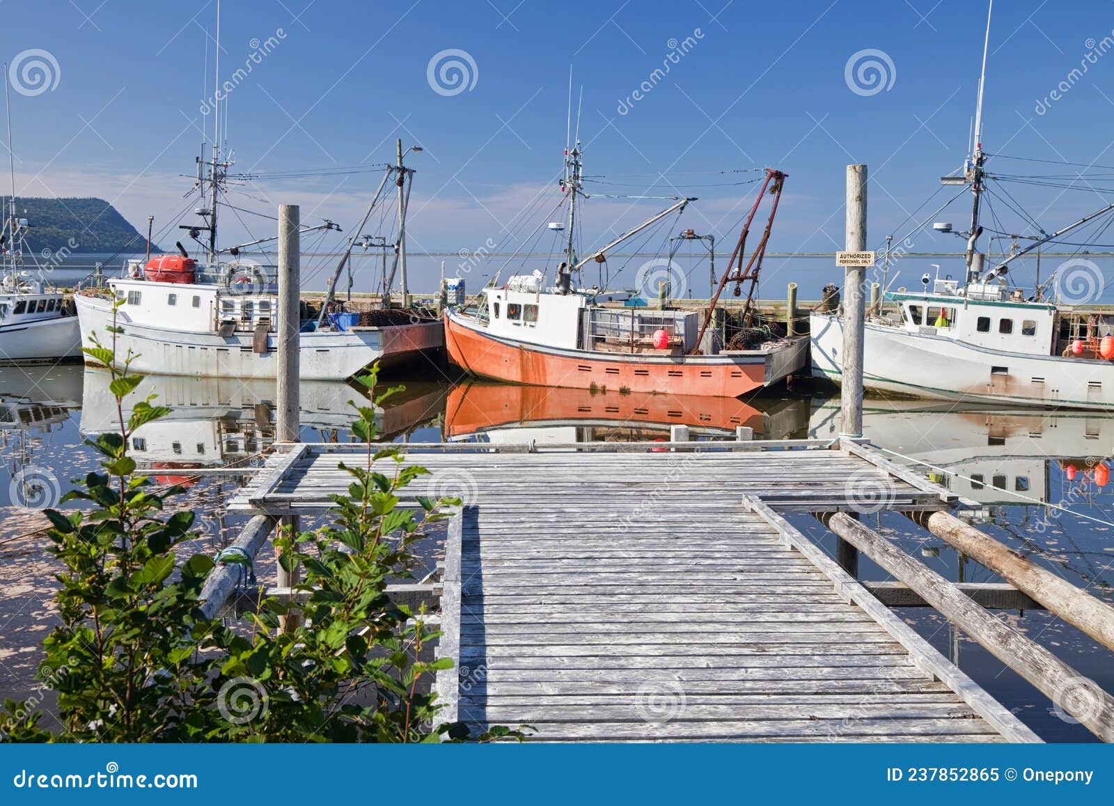 Advocate Harbour in Nova Scotia Stock Image Image of season, boats