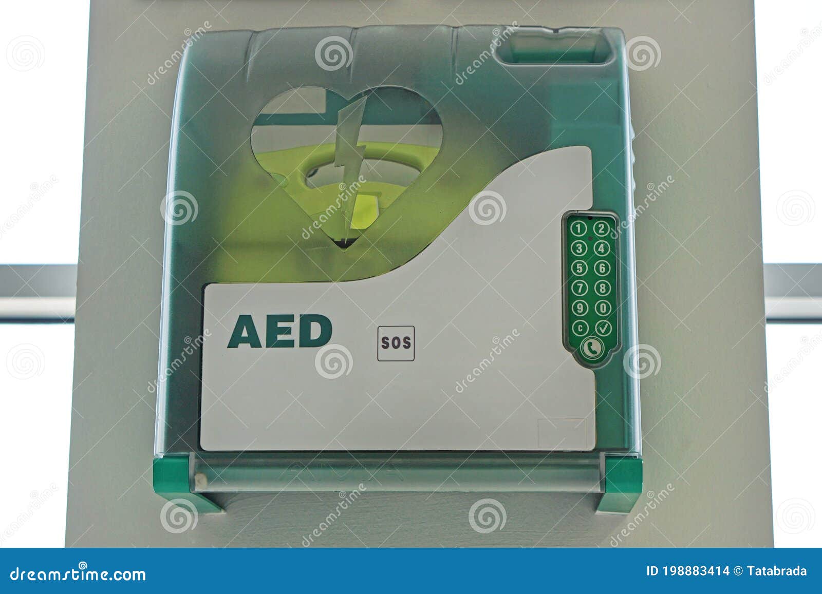 Aed medical stock photo. Image of pacemaker, help, medical 198883414