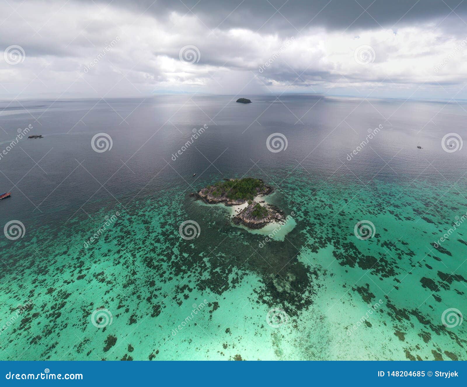 aerial view of amazing tropical paradise koh kra island in thailand
