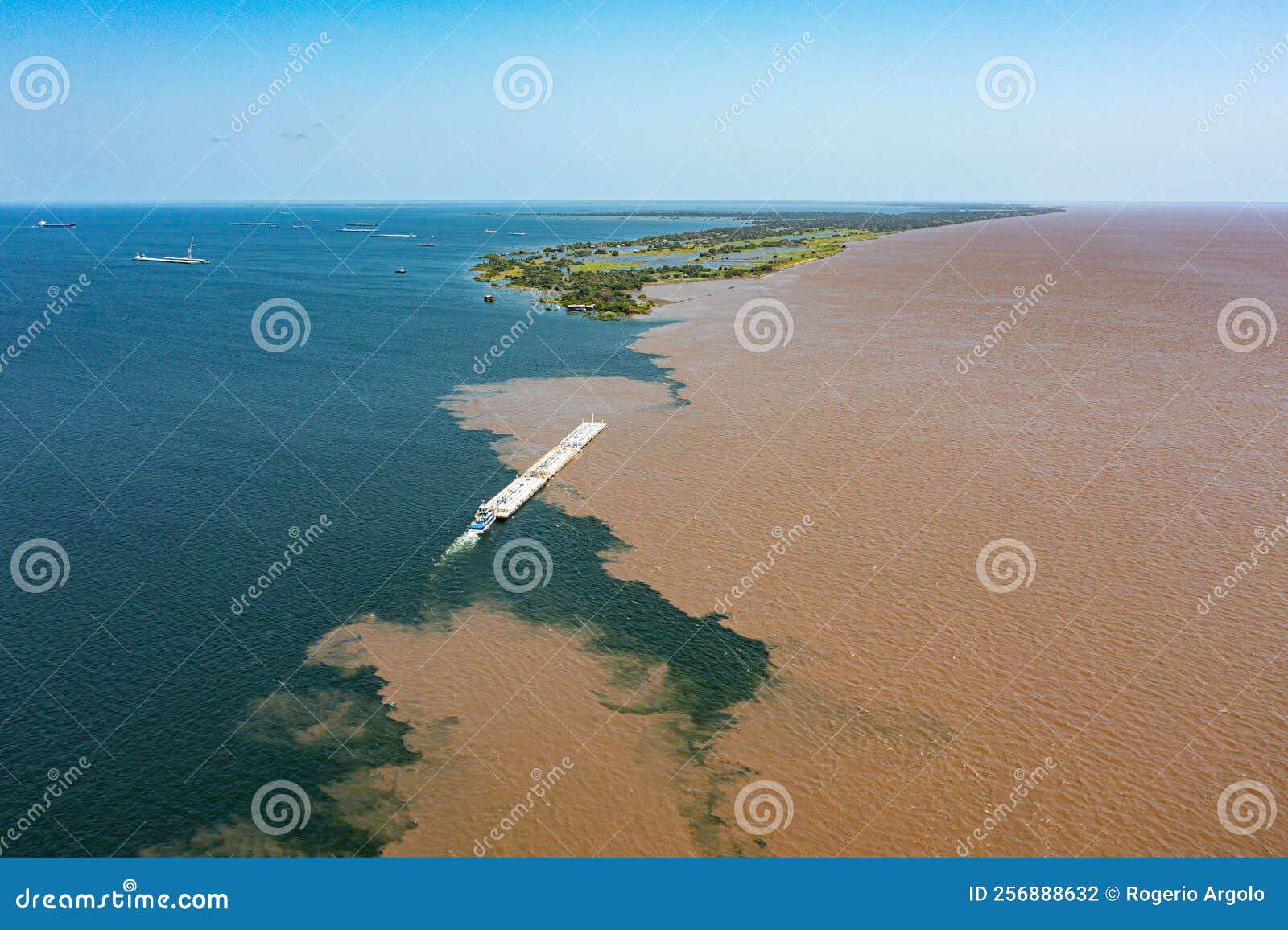 aerial photo of the meeting of the waters of the amazon rivers with the tapajÃÂ³s river in santarÃÂ©m, parÃÂ¡, brazil.