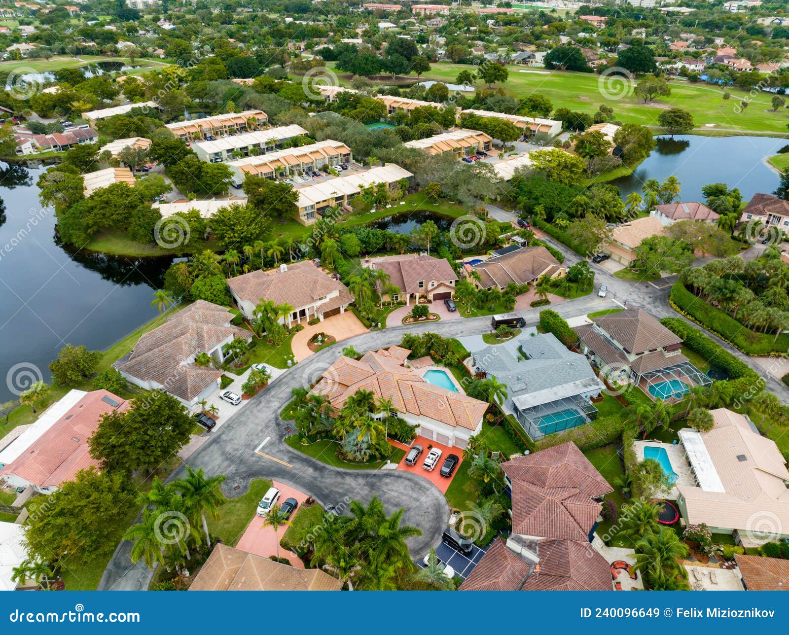 aerial photo residential homes in plantation florida neighborhoods